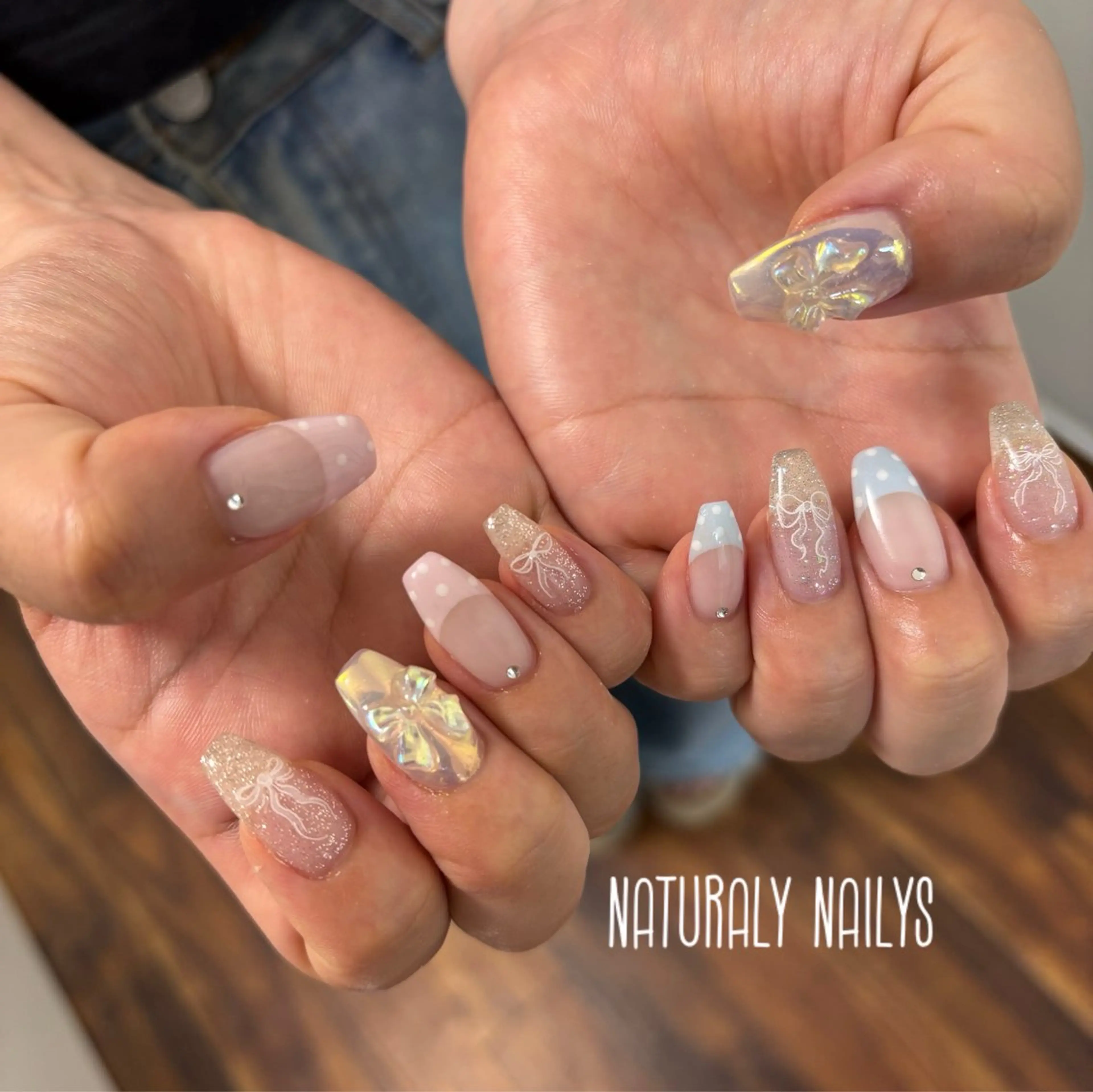 ネイル Naturaly Nailys所属・プライベートサロン rieのネイルデザイン