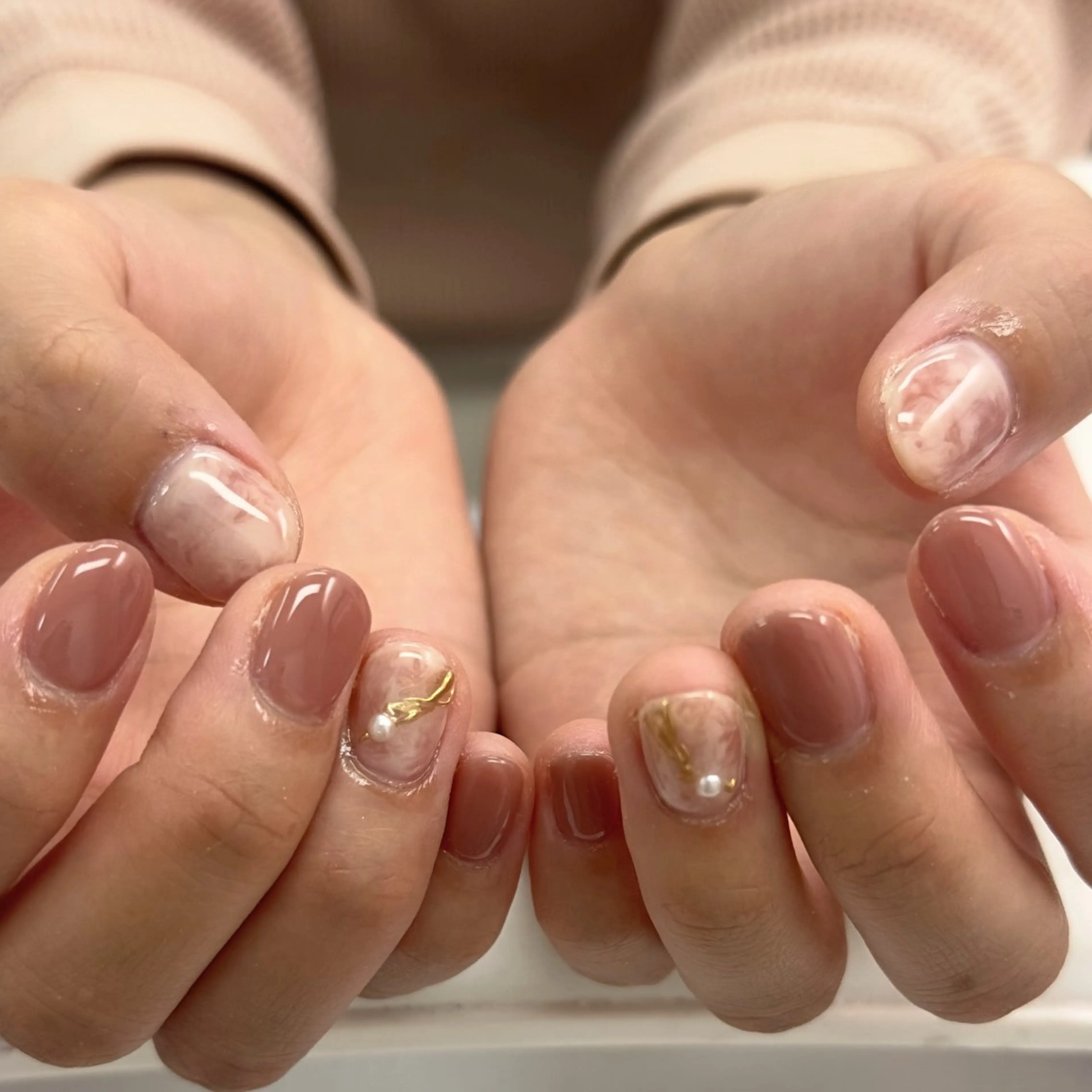 ネイル プラスネイル北千住東口店所属・しもむら ひなこのネイルデザイン