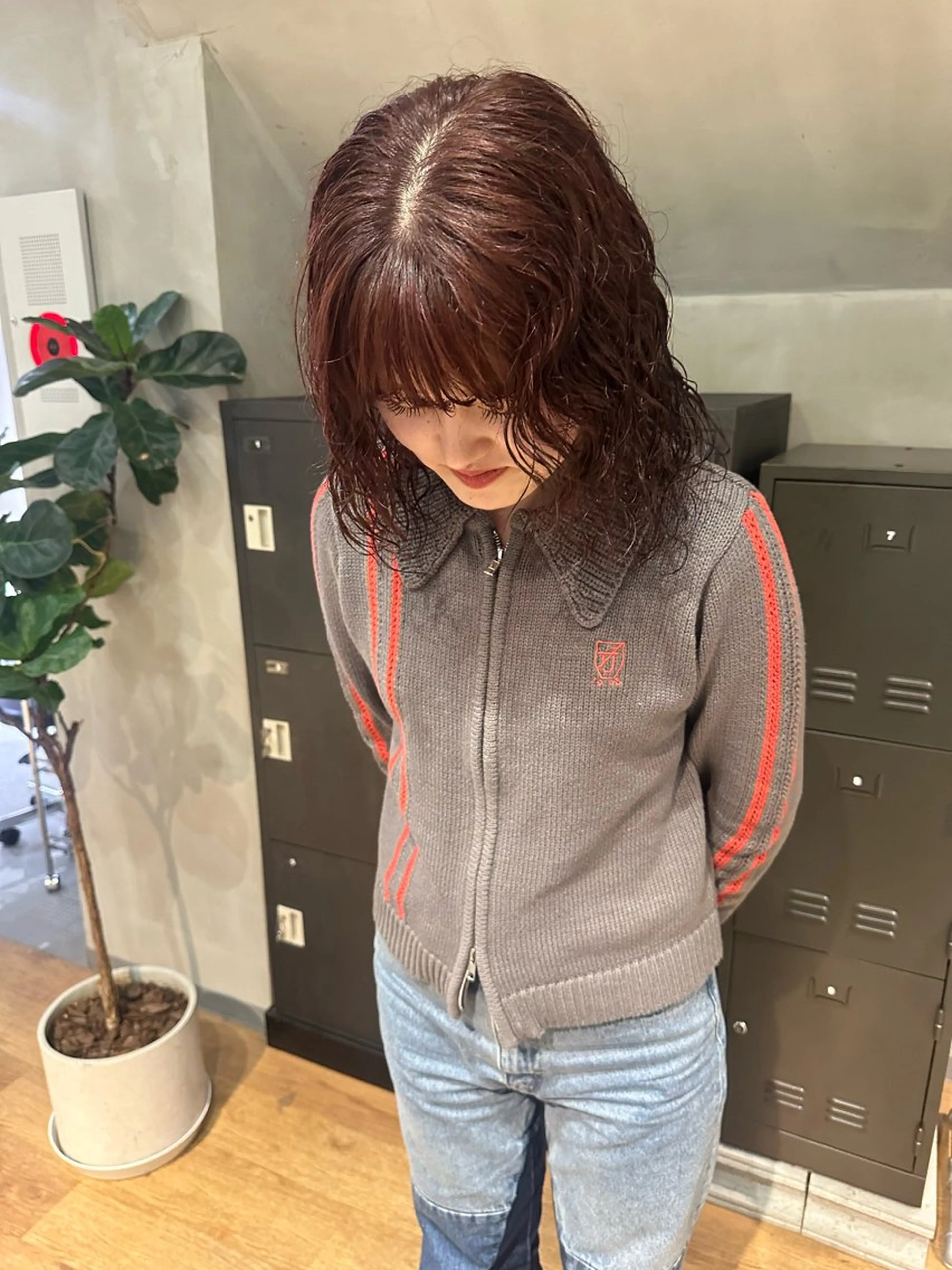 ミディアム yuki / 岡崎ハイトーンカラーのヘアスタイル