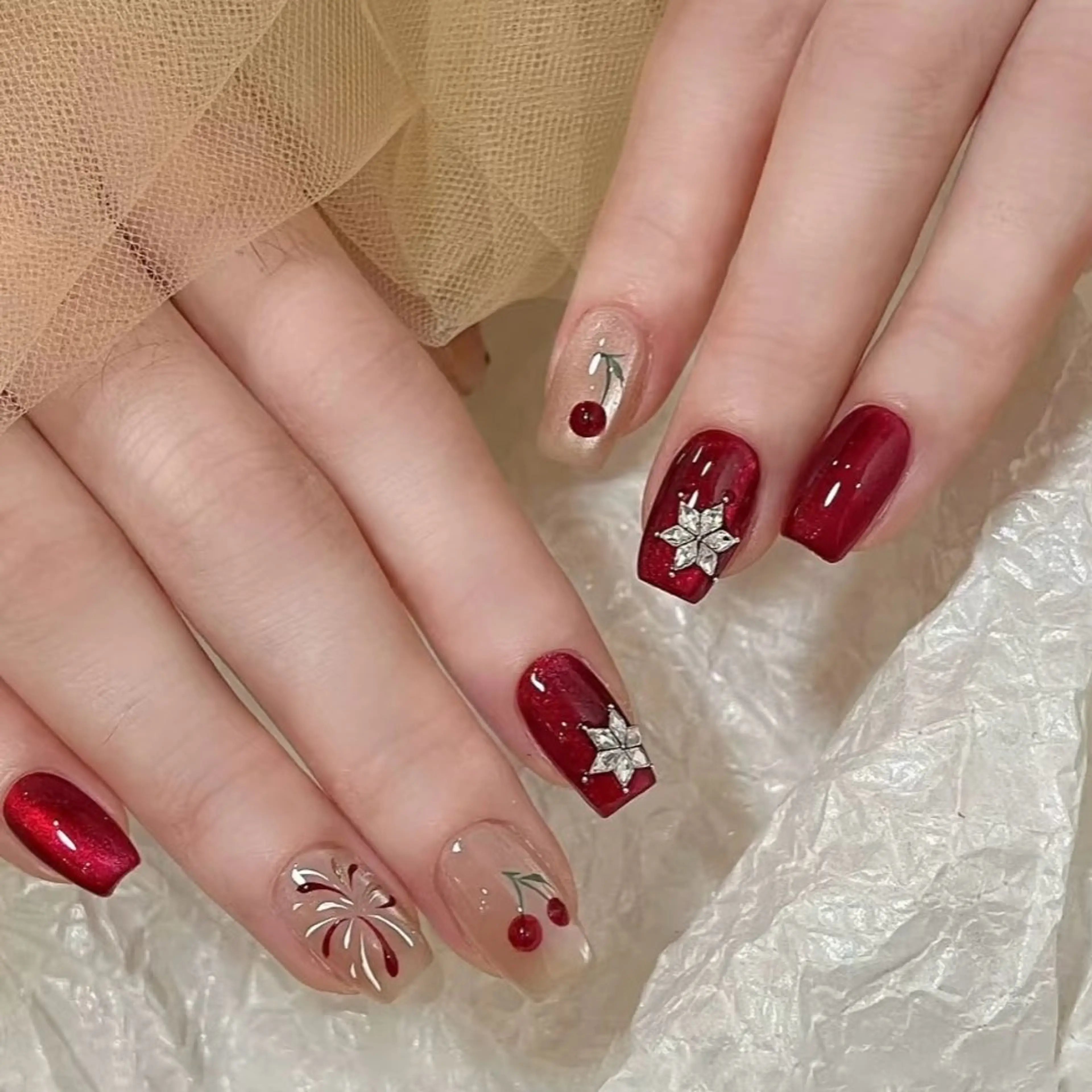 ネイル アートネイル ジェルネイル 韓国ネイル 持ち込み スカルプネイル ハンドネイル はなネイル所属・R_nail xixiのネイルデザイン