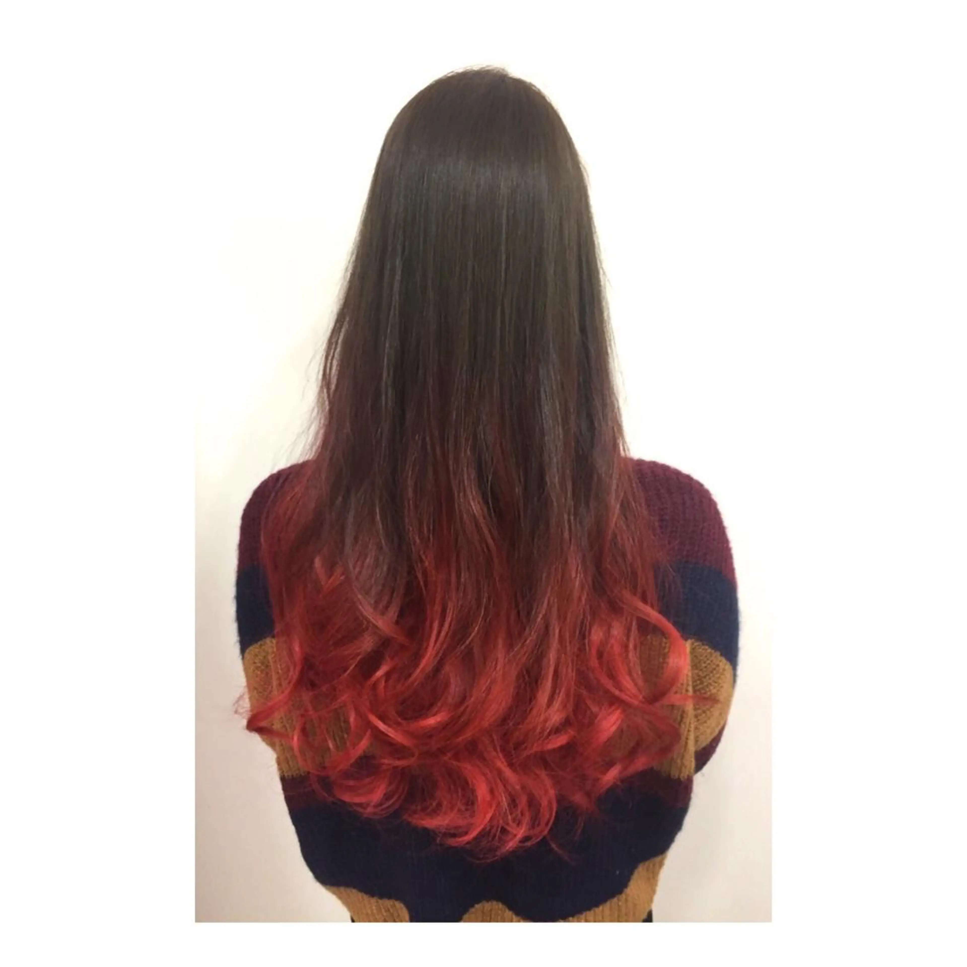 カラー ブリーチ グラデーションカラー レッドカラー Cuon所属・✨ご新規様のみ✨ ウンノのヘアスタイル