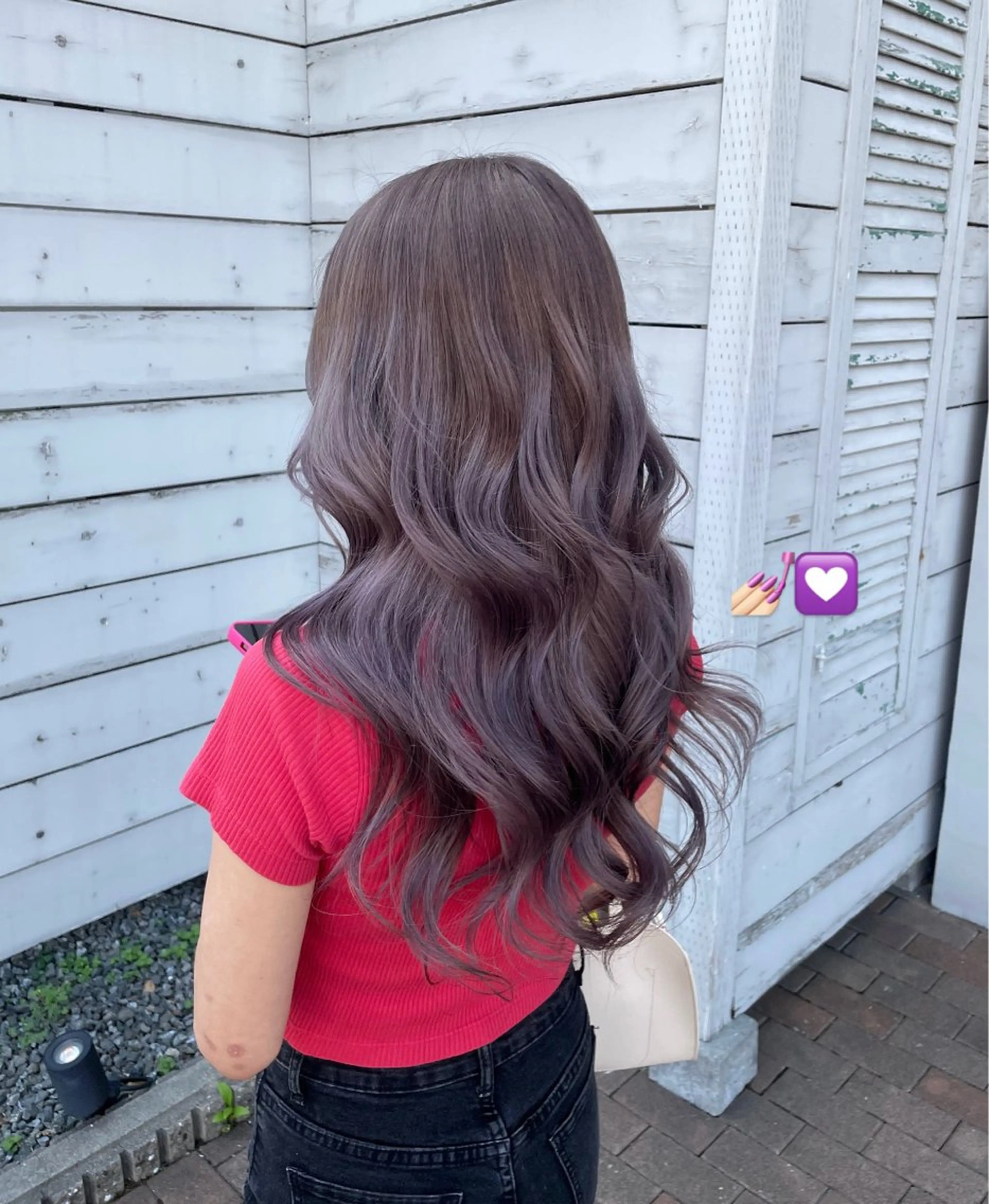 ロング カラー グレージュ ハイトーン/透明感 カラー/下出有沙のヘアスタイル