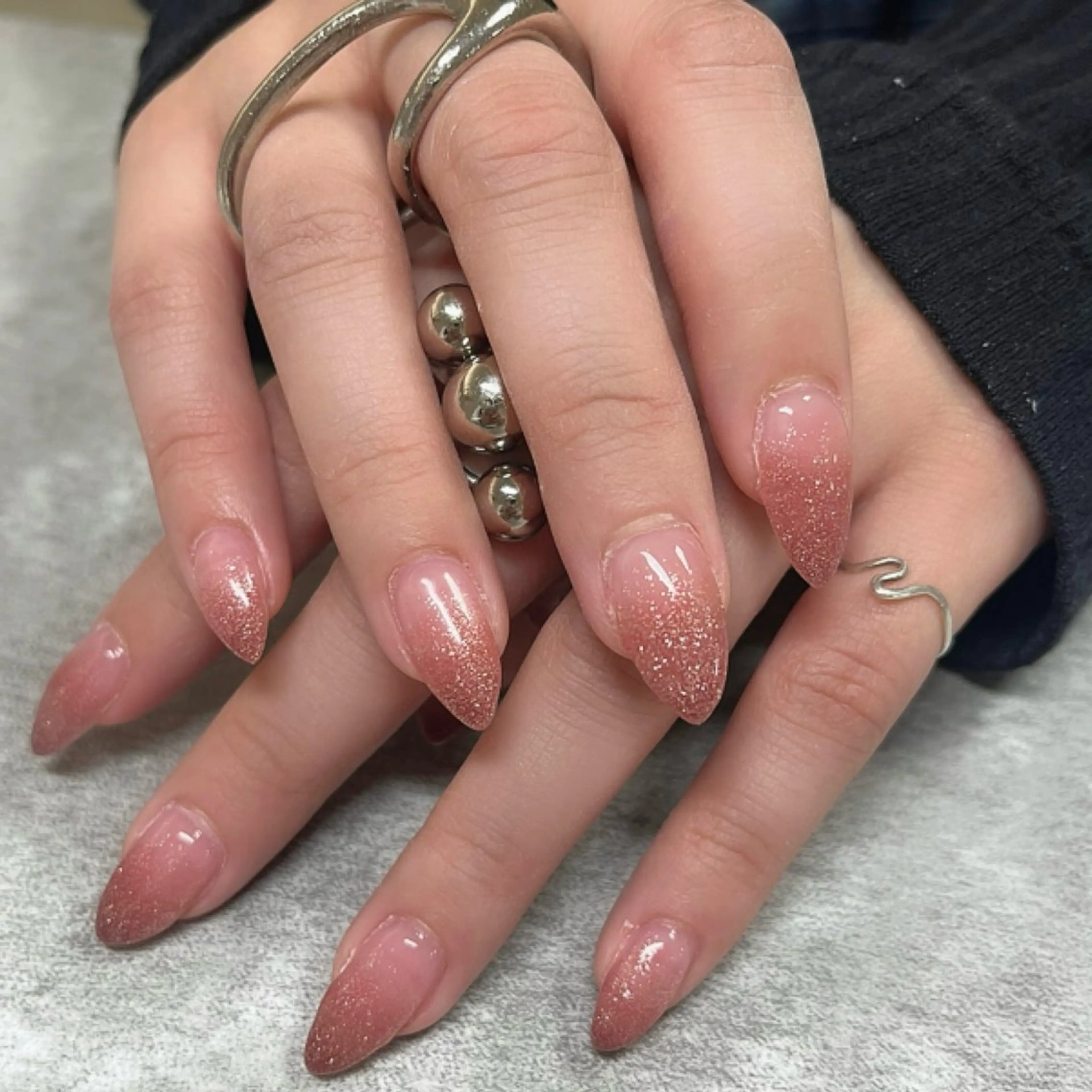 ネイル Protea きぬがわ らむのネイルデザイン