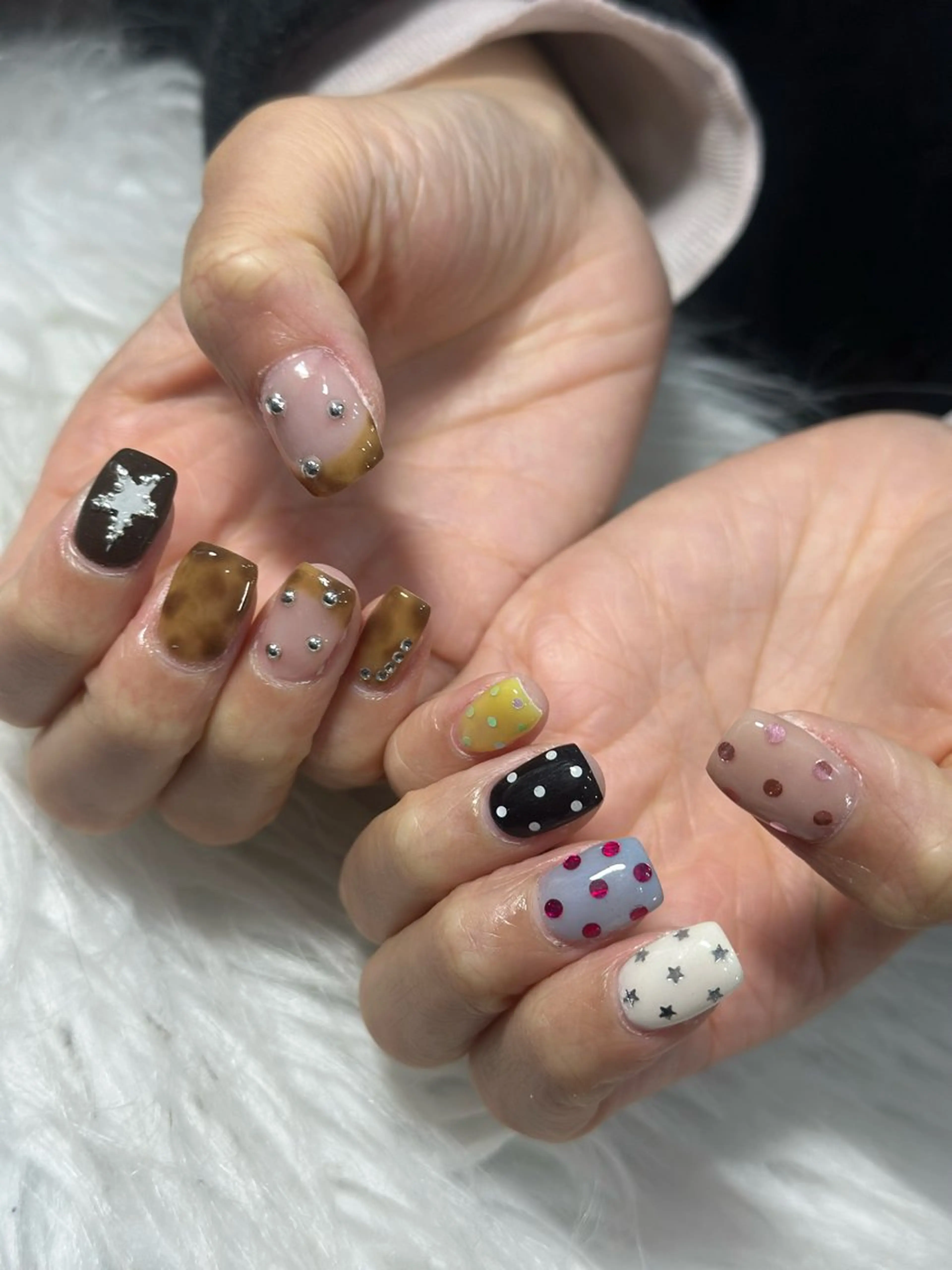 ネイル ハンドネイル LAVISH nanamiのネイルデザイン