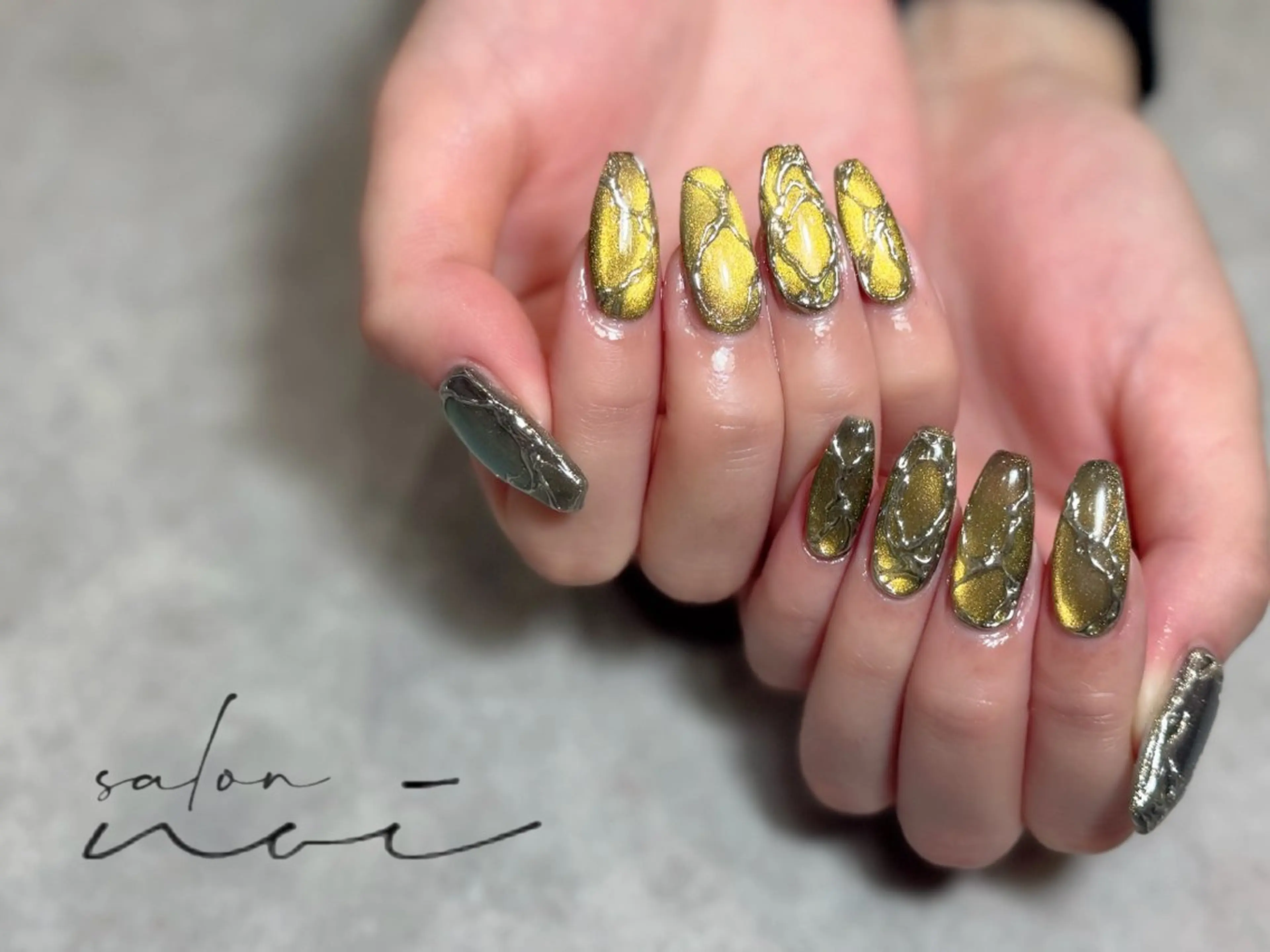 ネイル マグネットネイル ハンドネイル salon noi所属・salon noiのネイルデザイン