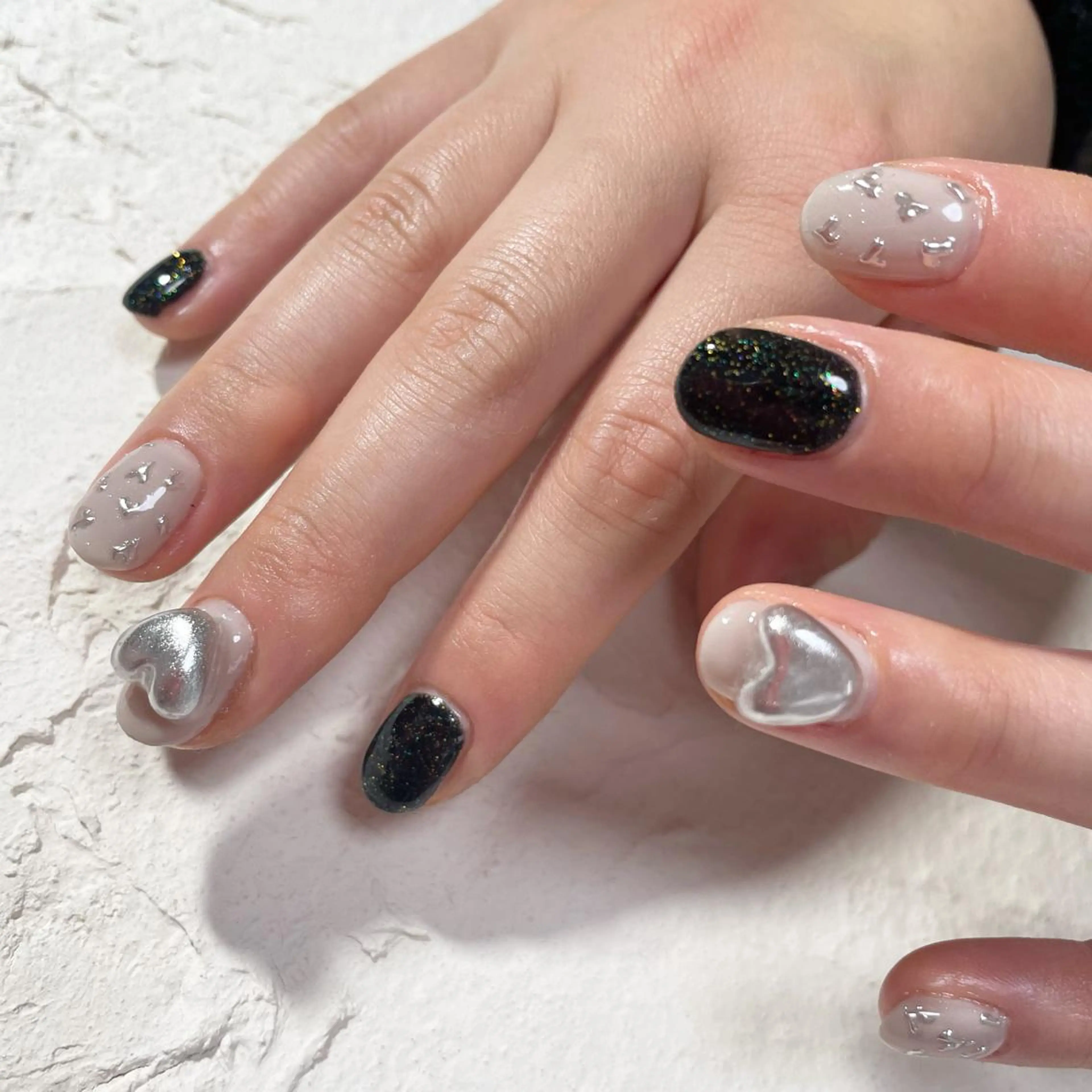 ネイル nail.gorin所属・吉村 優子のネイルデザイン