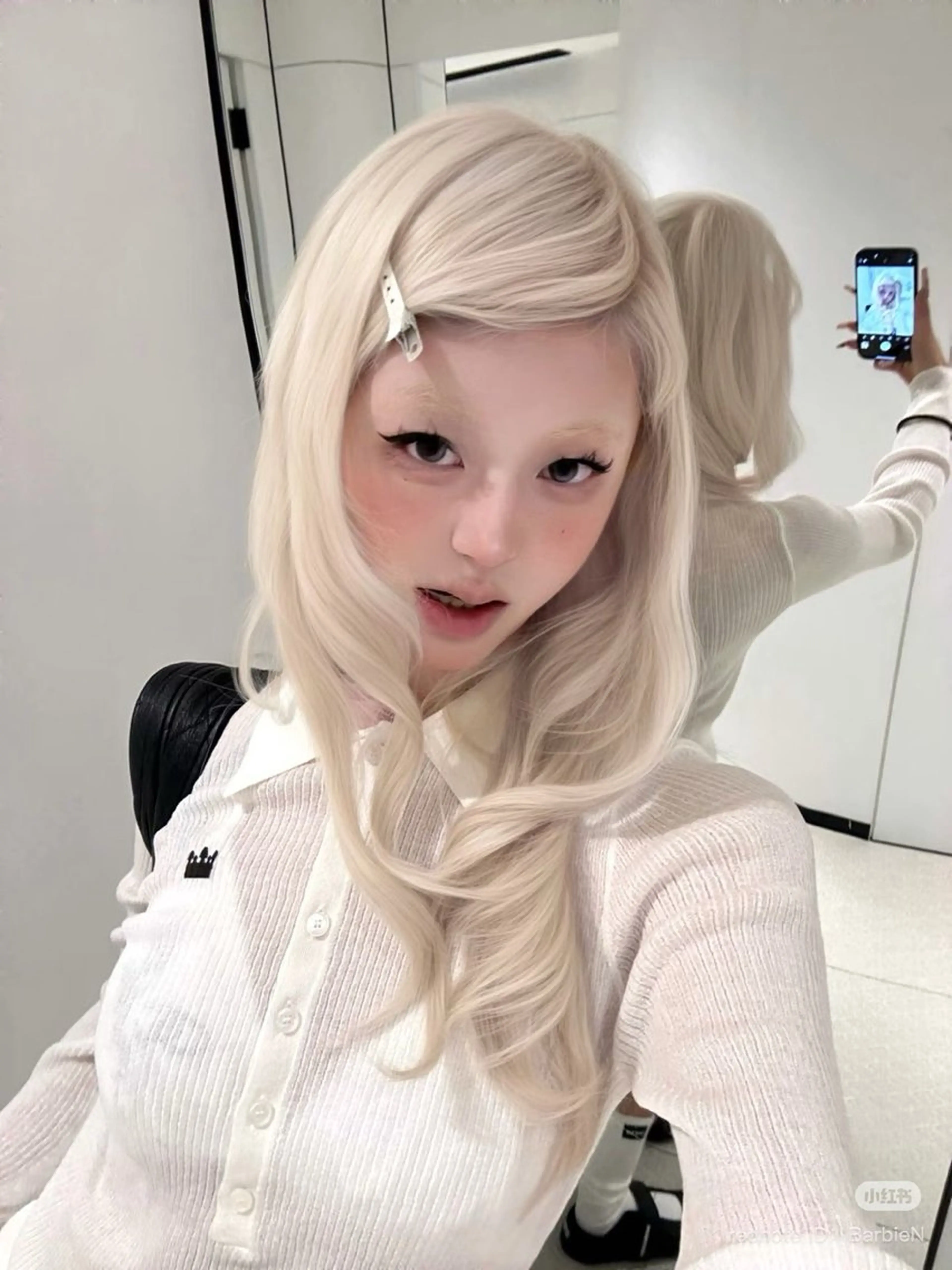 【‎🤍ハイトーン🤍】🌷ケアブリーチ＋艶カラー(¥7500-)の写真