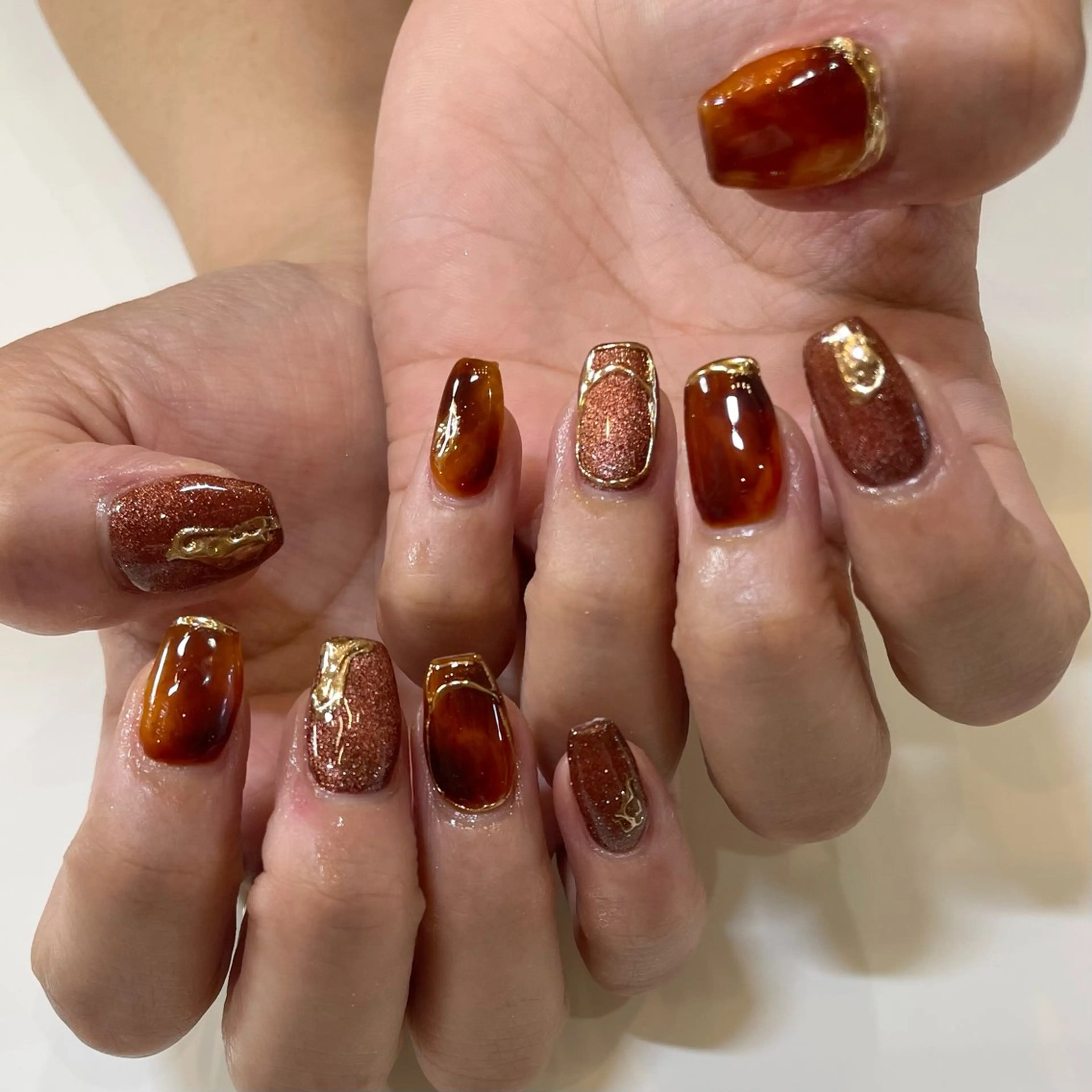ネイル べっ甲ネイル Nail Salon Gummi.のネイルデザイン