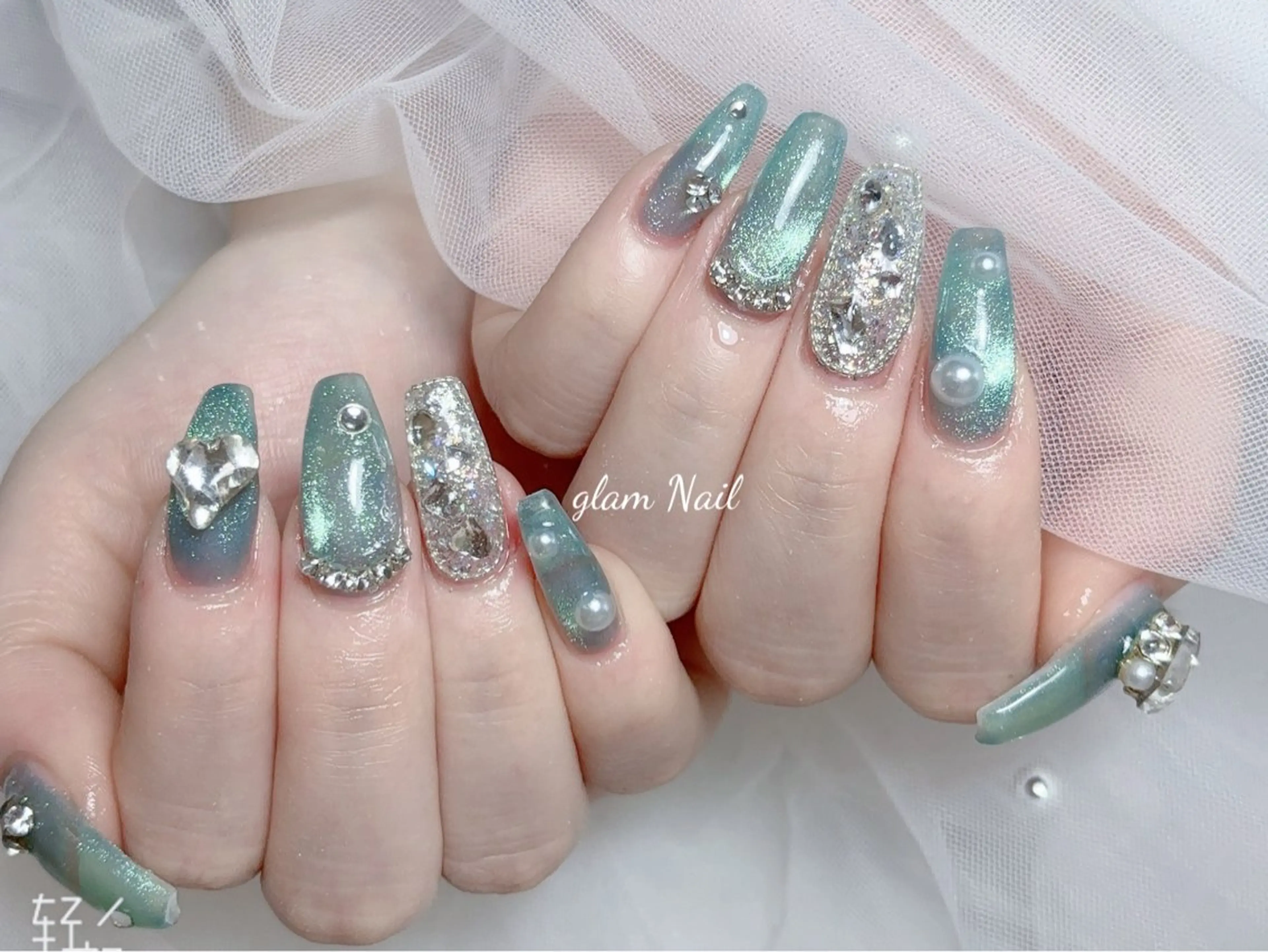 ネイル ハンドネイル エツメ💅 長さだし🎀デザインのネイルデザイン