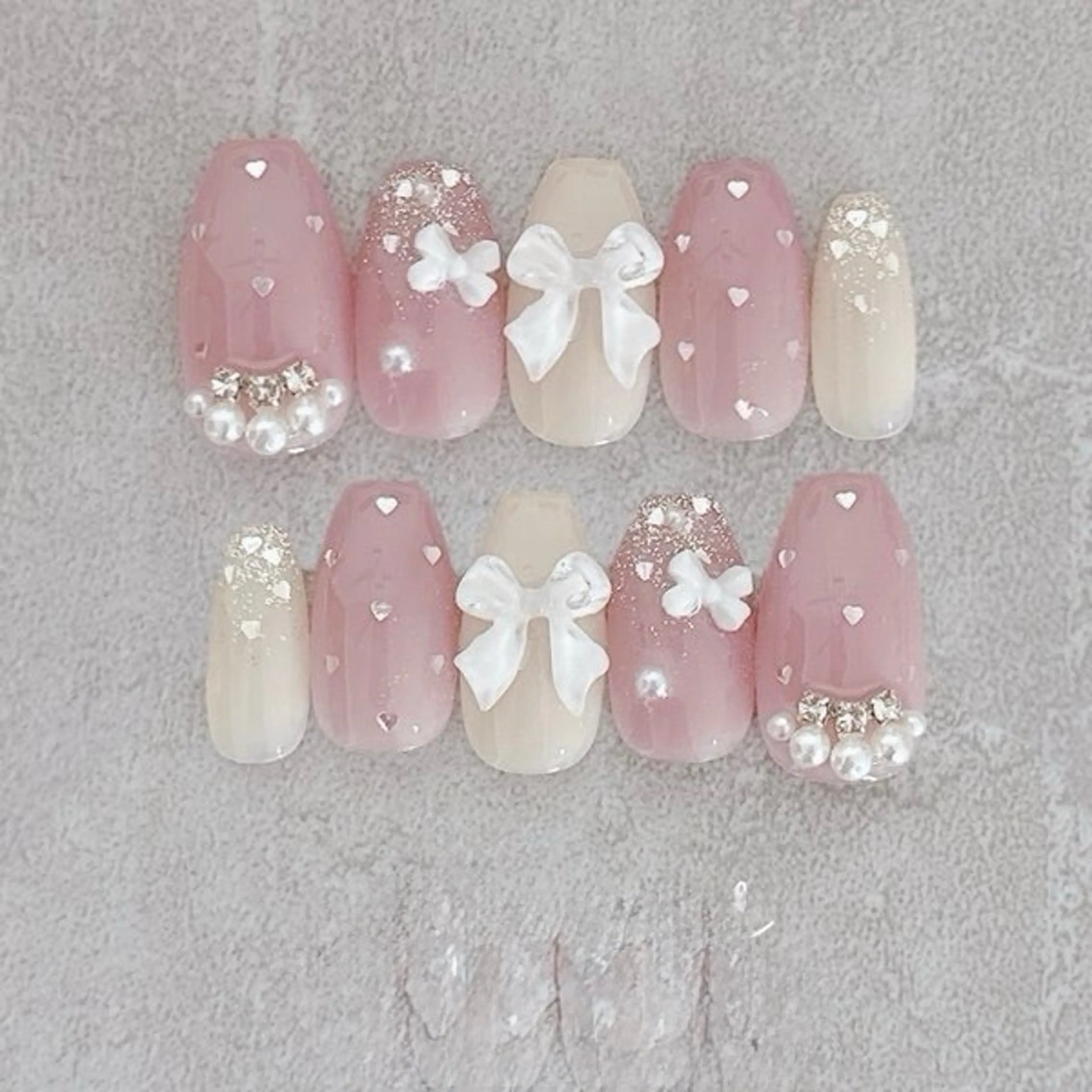 ネイル ハンドネイル H&B 楊のネイルデザイン