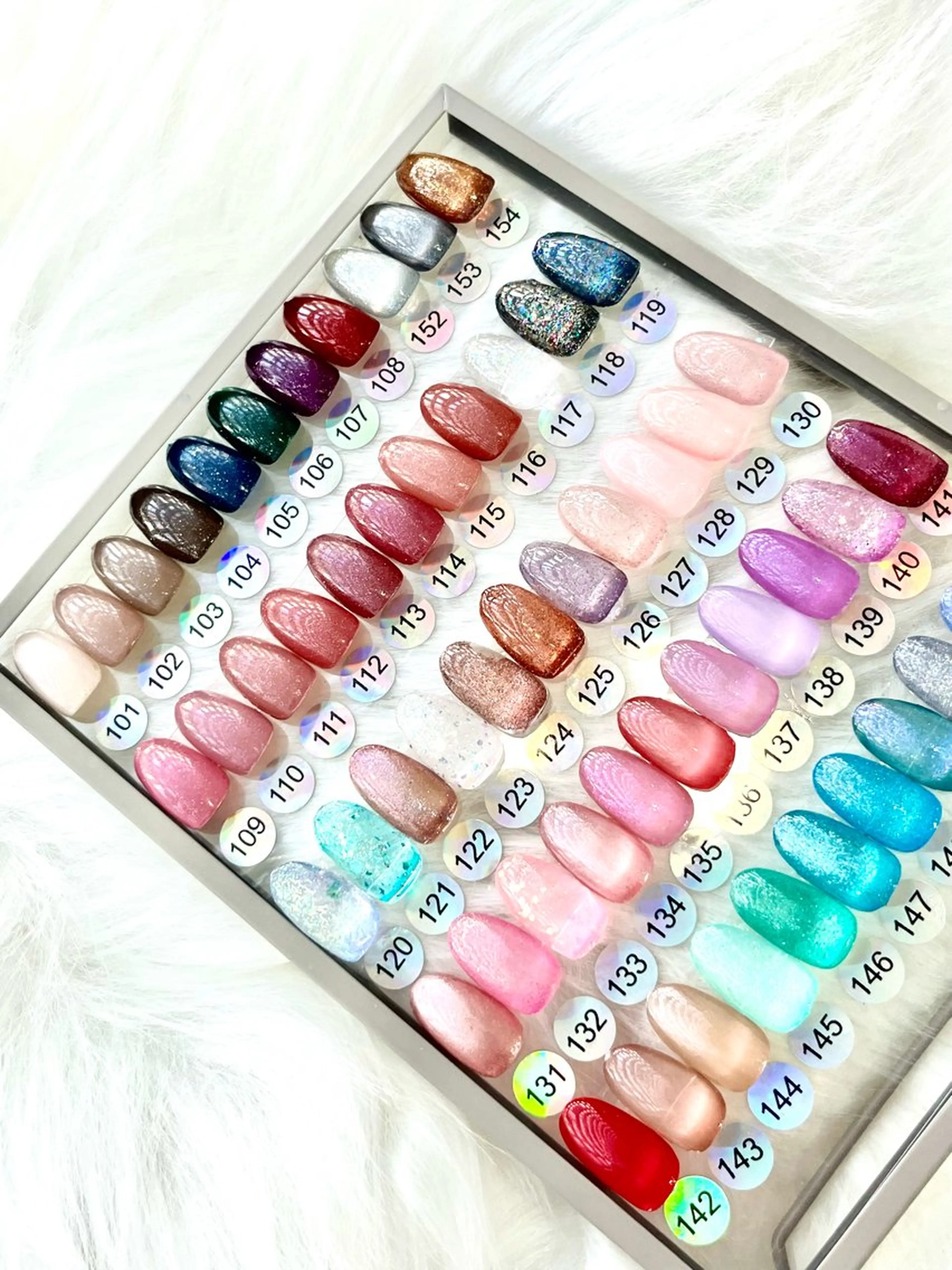 ネイル ラメ(グリッター) ワンカラーネイル ハンドネイル ルル ソレイユのネイルデザイン