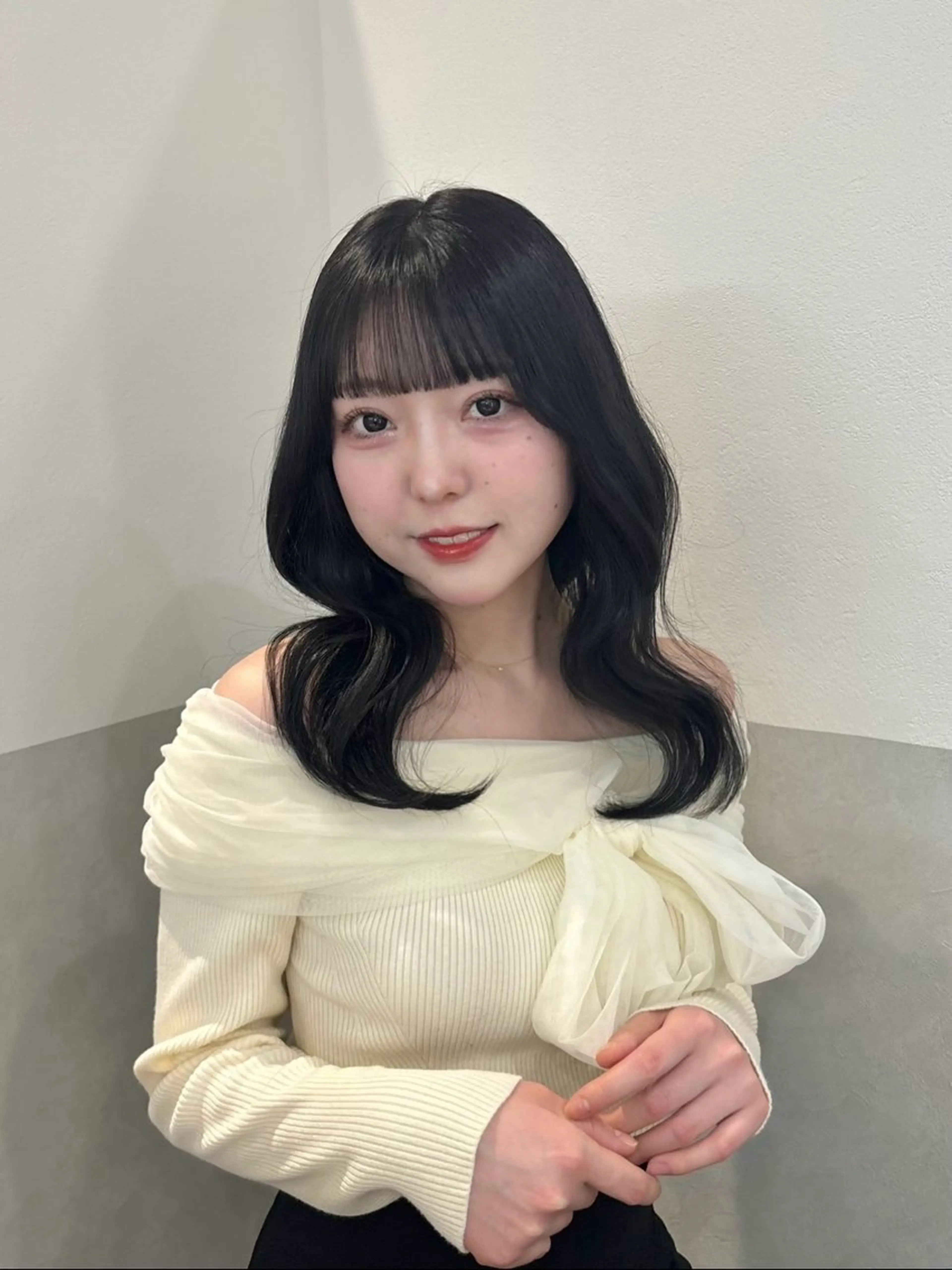 【 前髪のうねりのお悩みに💭 】前髪カット+髪質改善前髪縮毛矯正🤍の写真