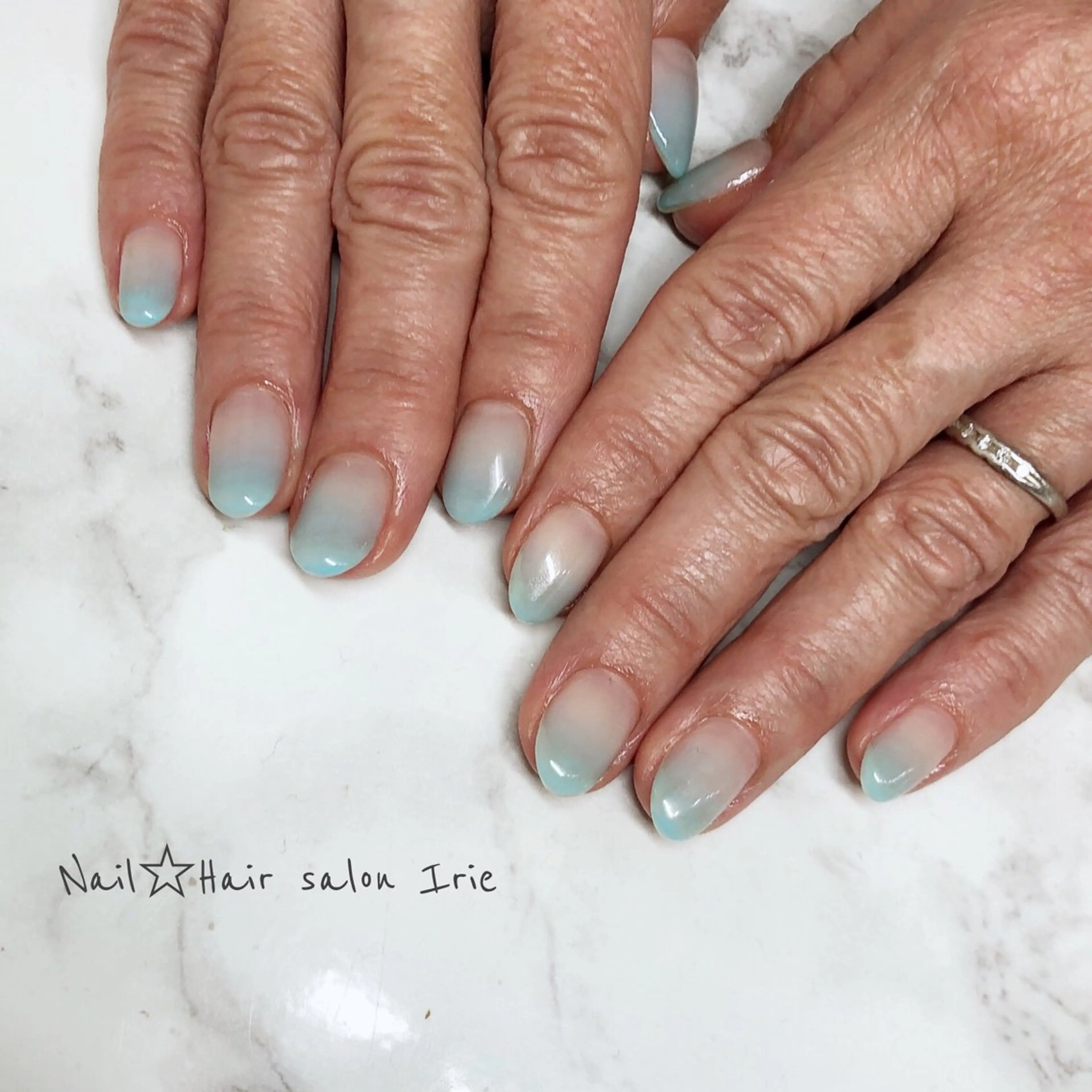 ネイル Hair salon Irie所属・與儀 知佳のネイルデザイン