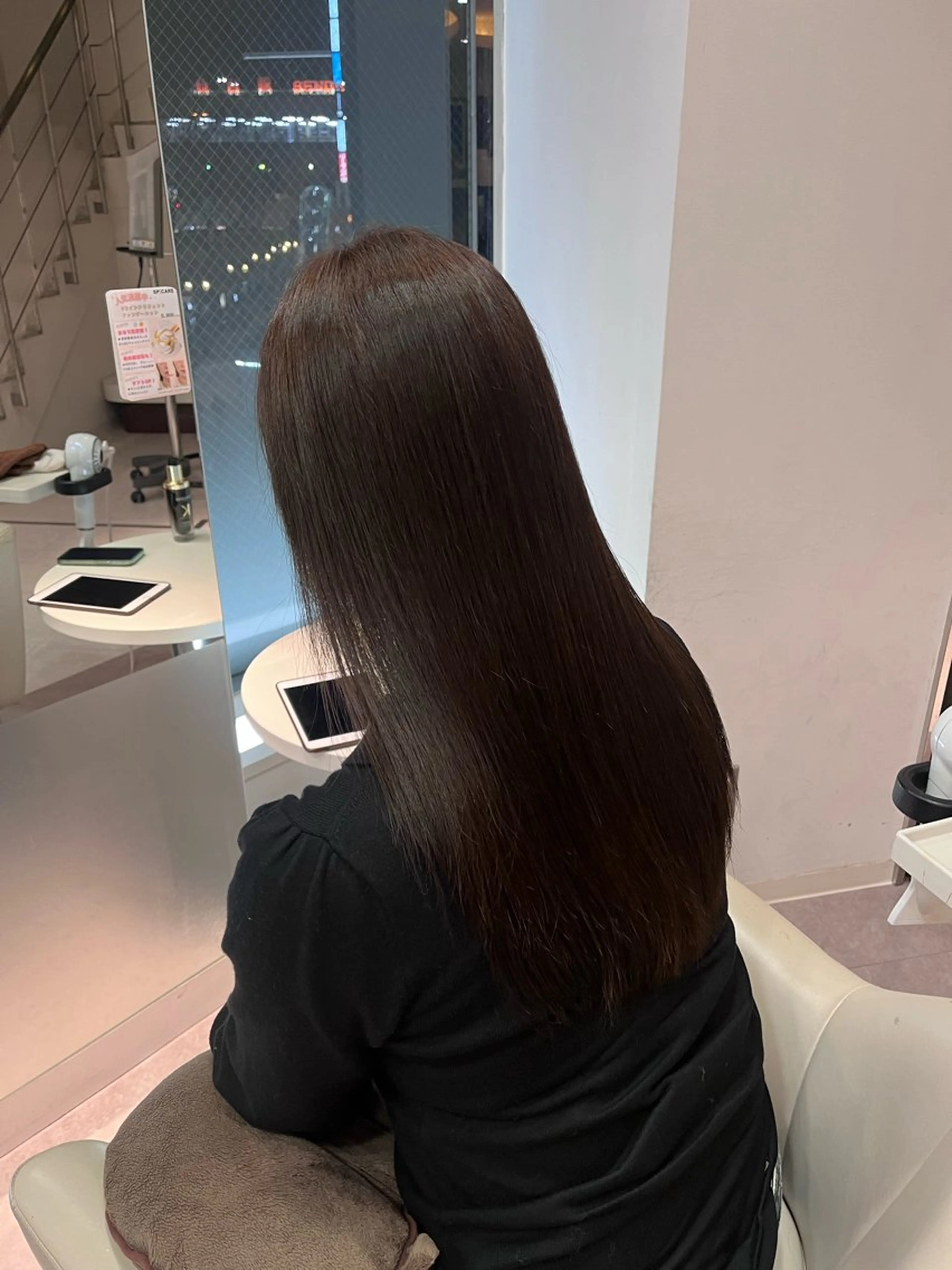 ロング ヘアカラー トリートメント 𝒩𝑜𝓃𝑜 / lenahcARIAのヘアスタイル