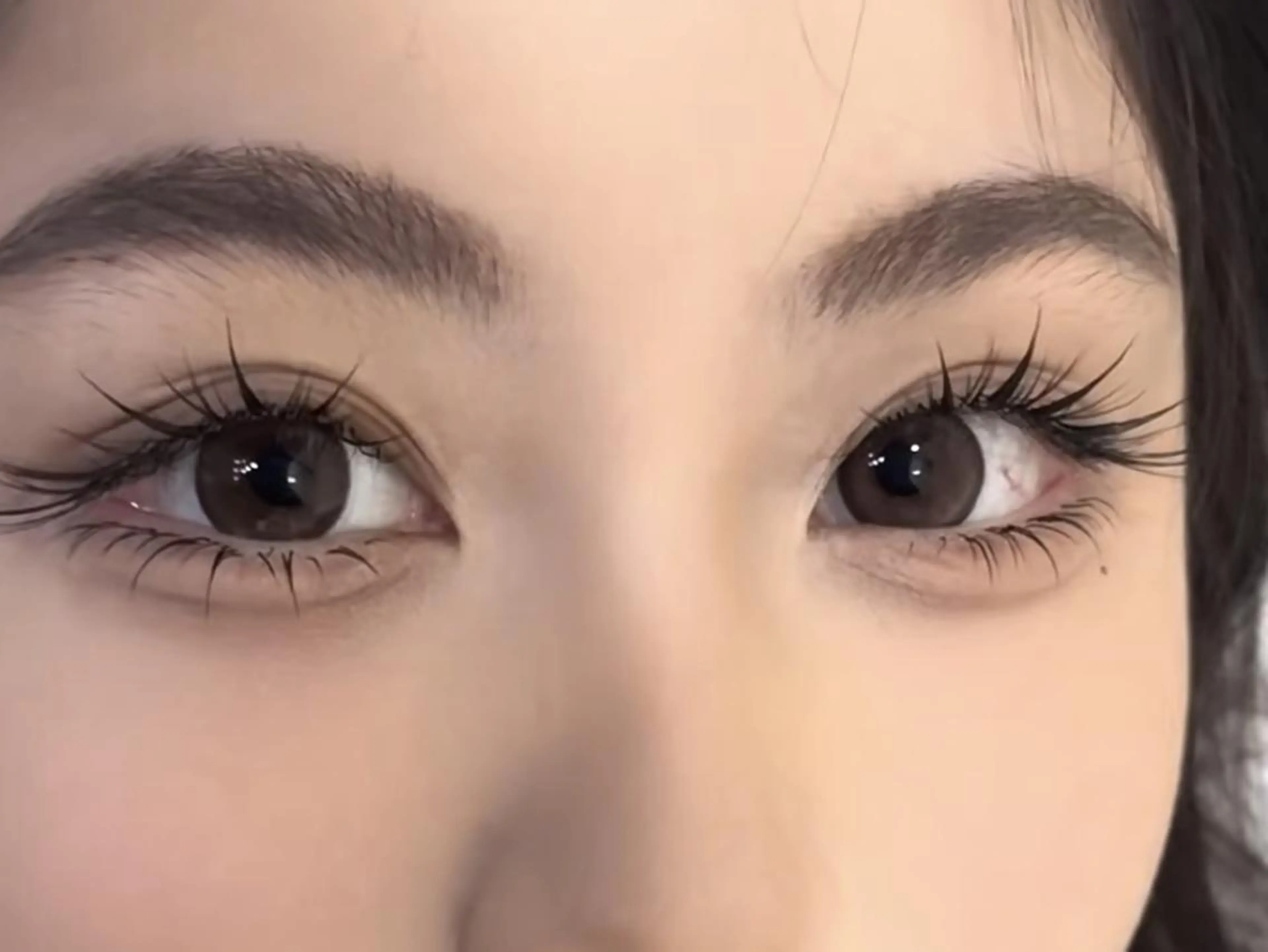 マツエク・マツパ 束感まつ毛 カラーマツエク フラットラッシュ パリジェンヌラッシュリフト まつげパーマ アベ カカのマツエク・マツパデザイン