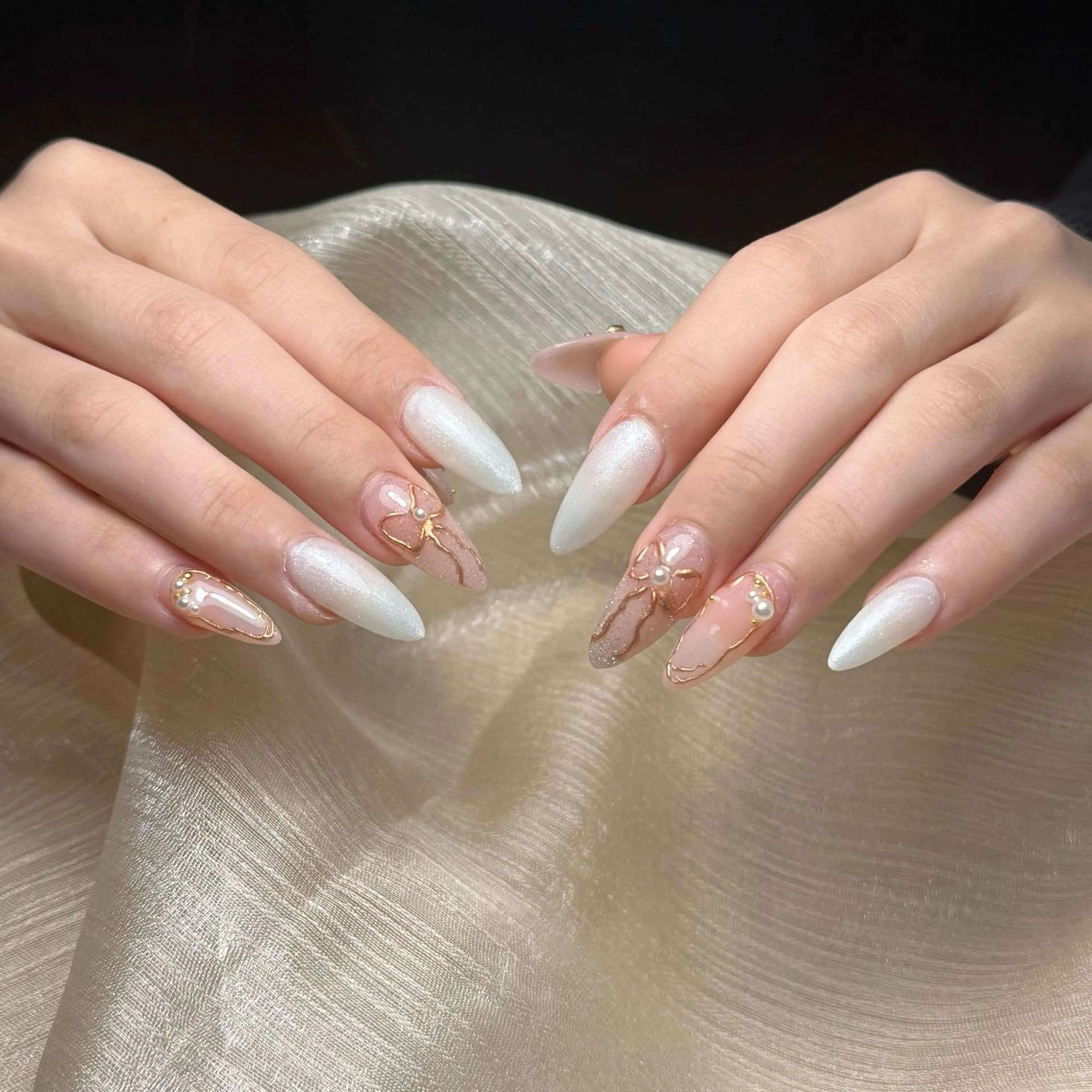 ネイル ハンドネイル いちご chan novaのネイルデザイン