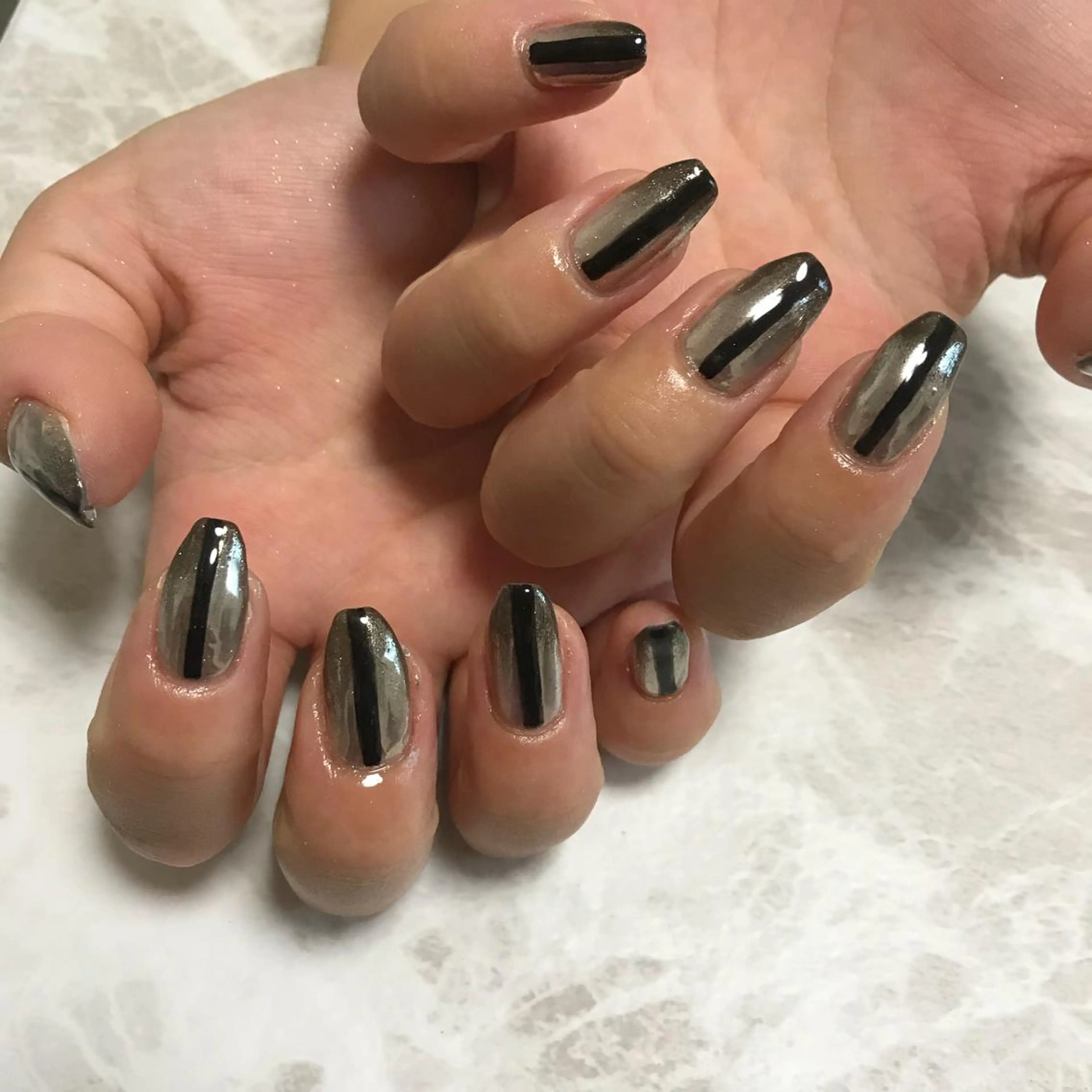 ネイル ミラーネイル ネイルサロン nail9のネイルデザイン