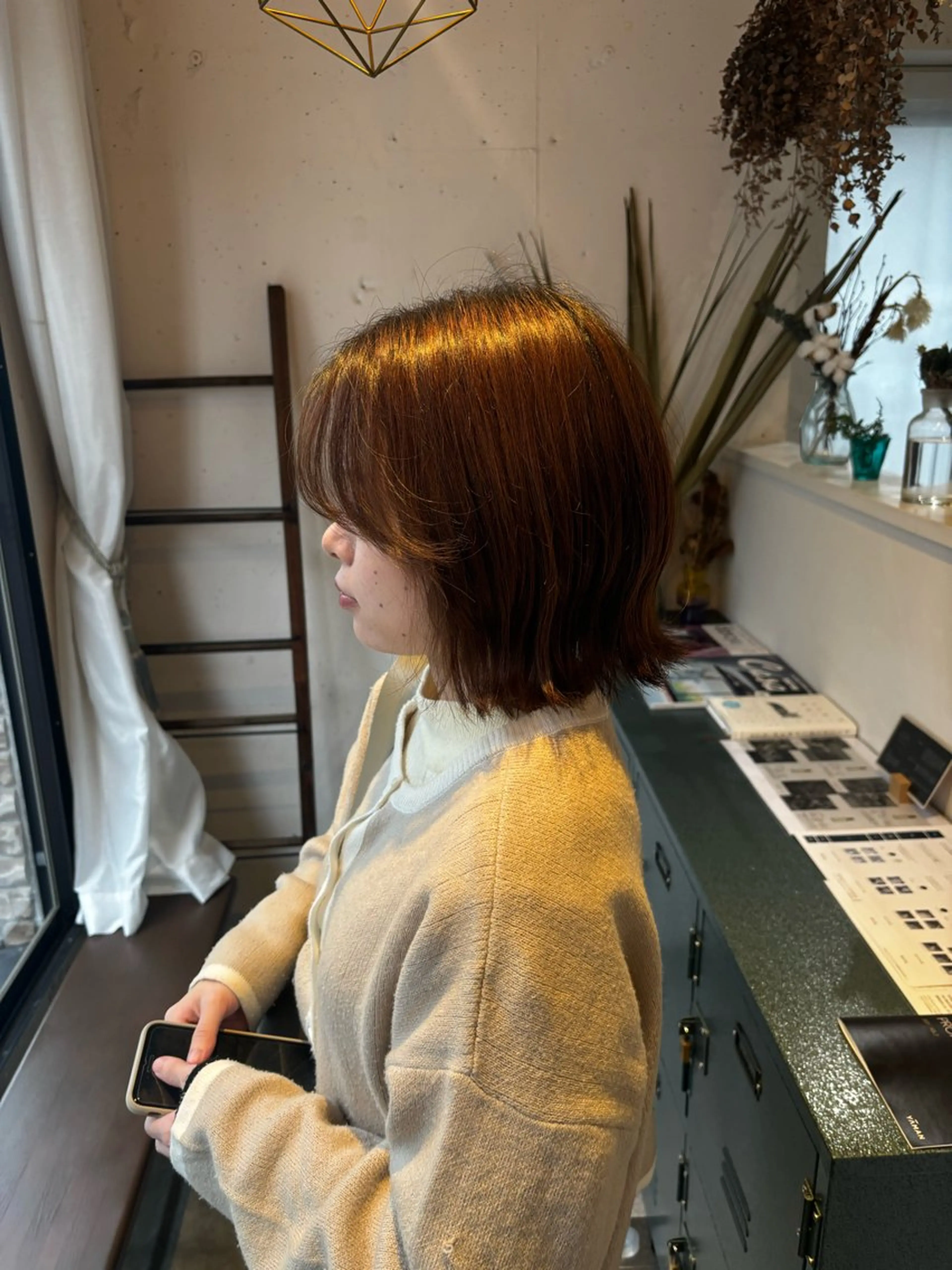 ショート ボブ 外ハネヘア カット 🍒サクラ🍒 /透明感カラー/艶髪のヘアスタイル