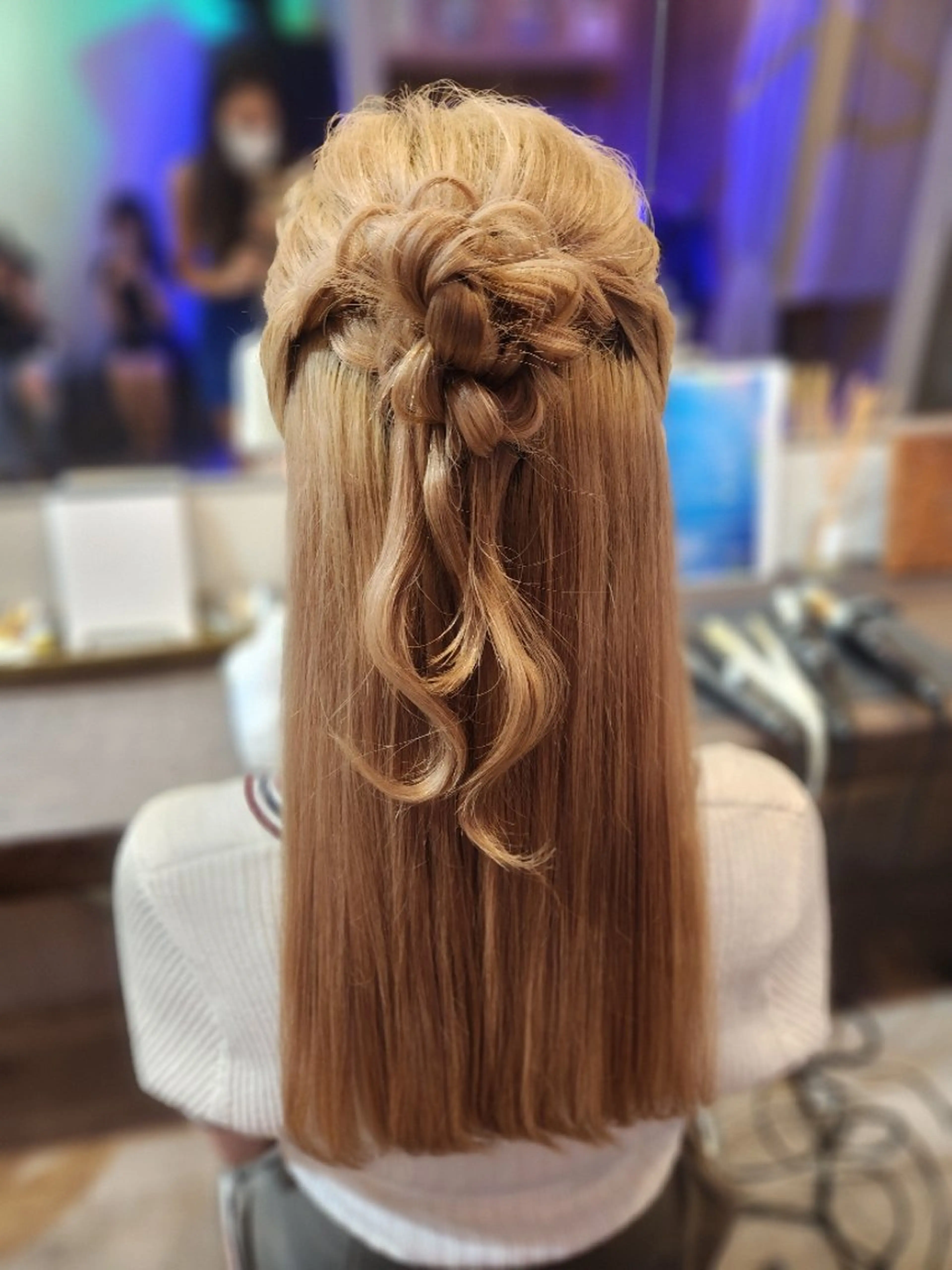 ロング ヘアアレンジ ハーフアップ お団子ヘア ヘアセット サロンソレイユ(マツ エク/ヘアセット)のヘアスタイル