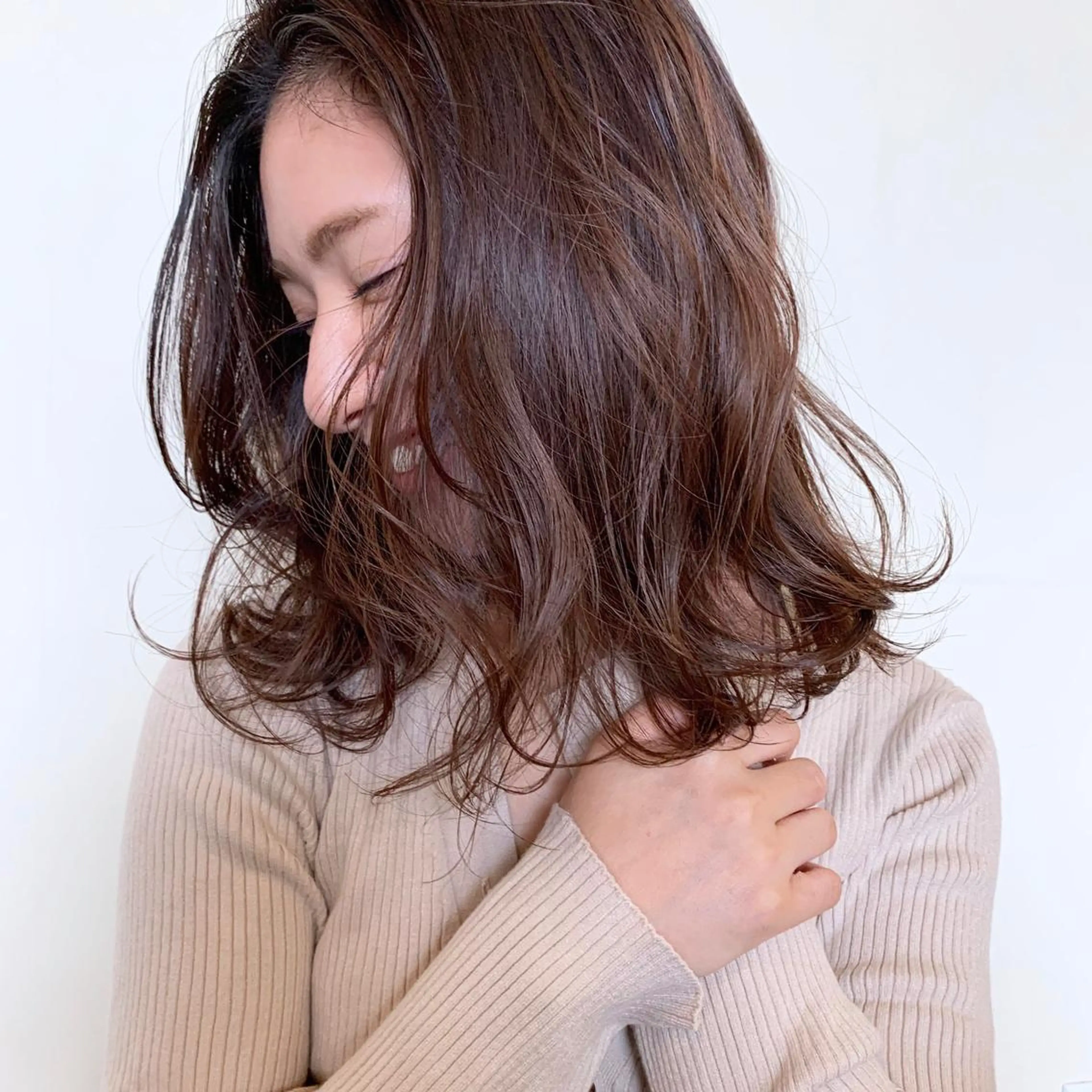 セミロング 上川 美幸のヘアスタイル
