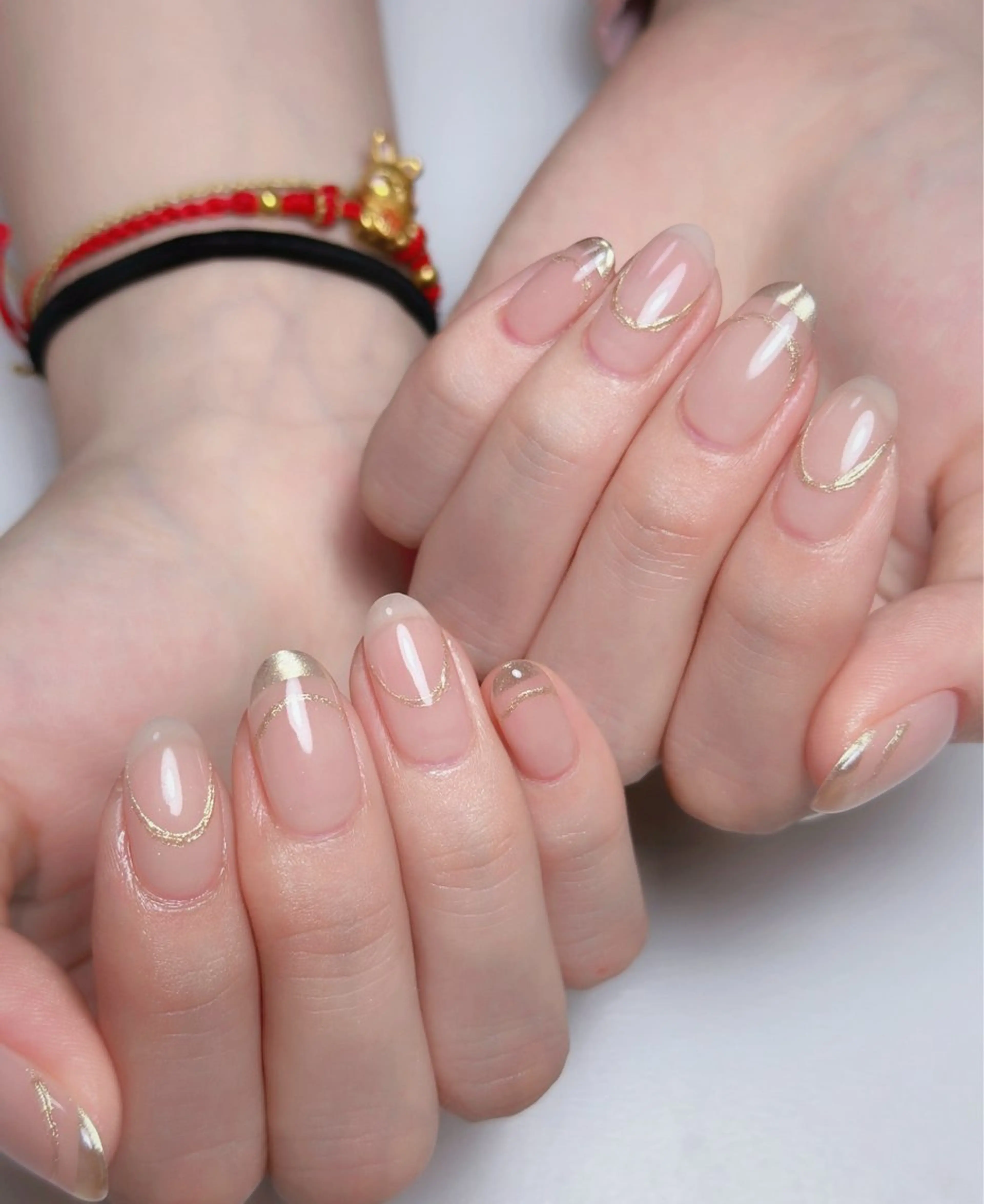 ネイル オーロラネイル 長さ出し フットネイル ラメ(グリッター) ラメグラデーション ハンドネイル 👍thumbs up nail👍のネイルデザイン