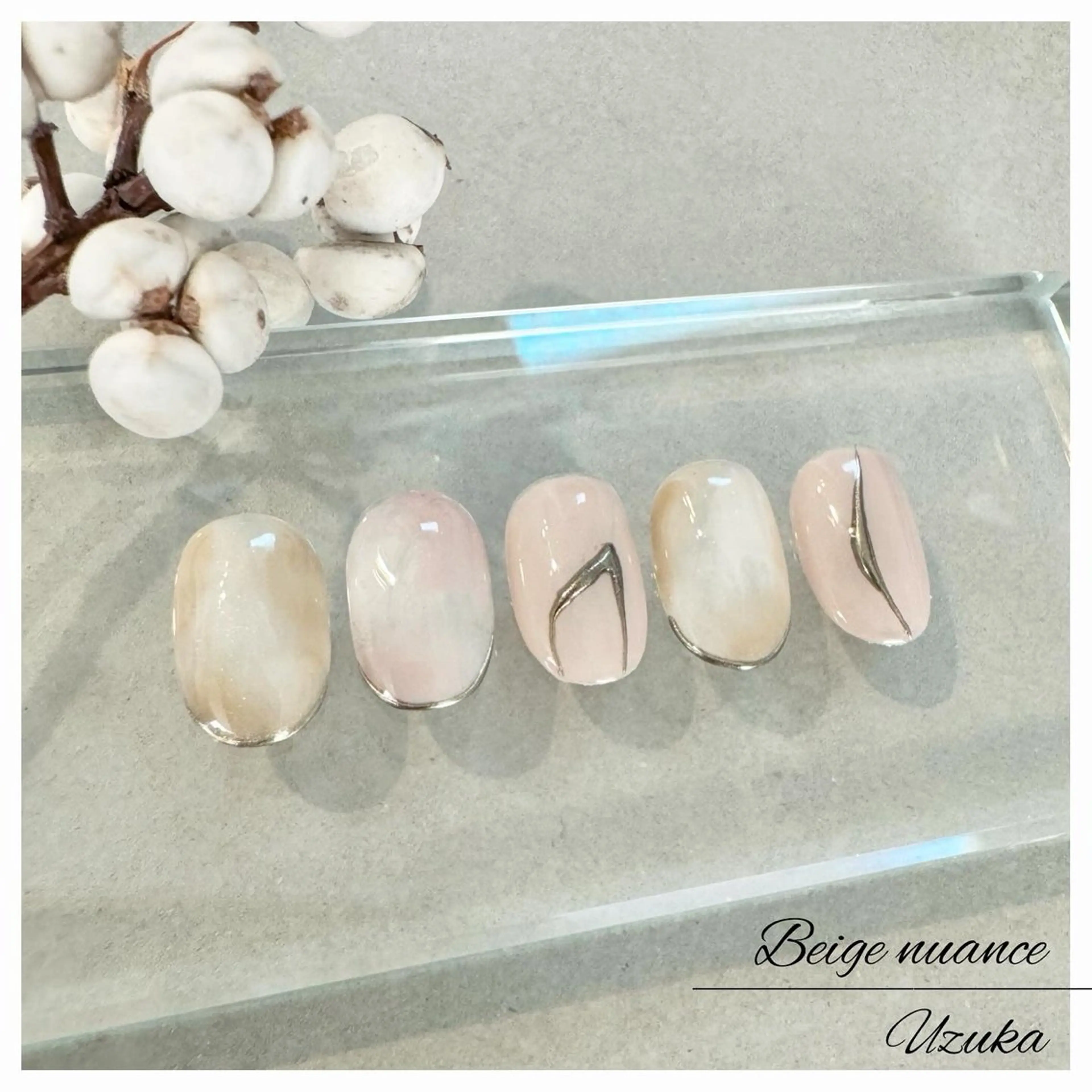 ネイル フレンチネイル ミラーネイル ニュアンスネイル 【 enn 】 Uzuka Yukaのネイルデザイン