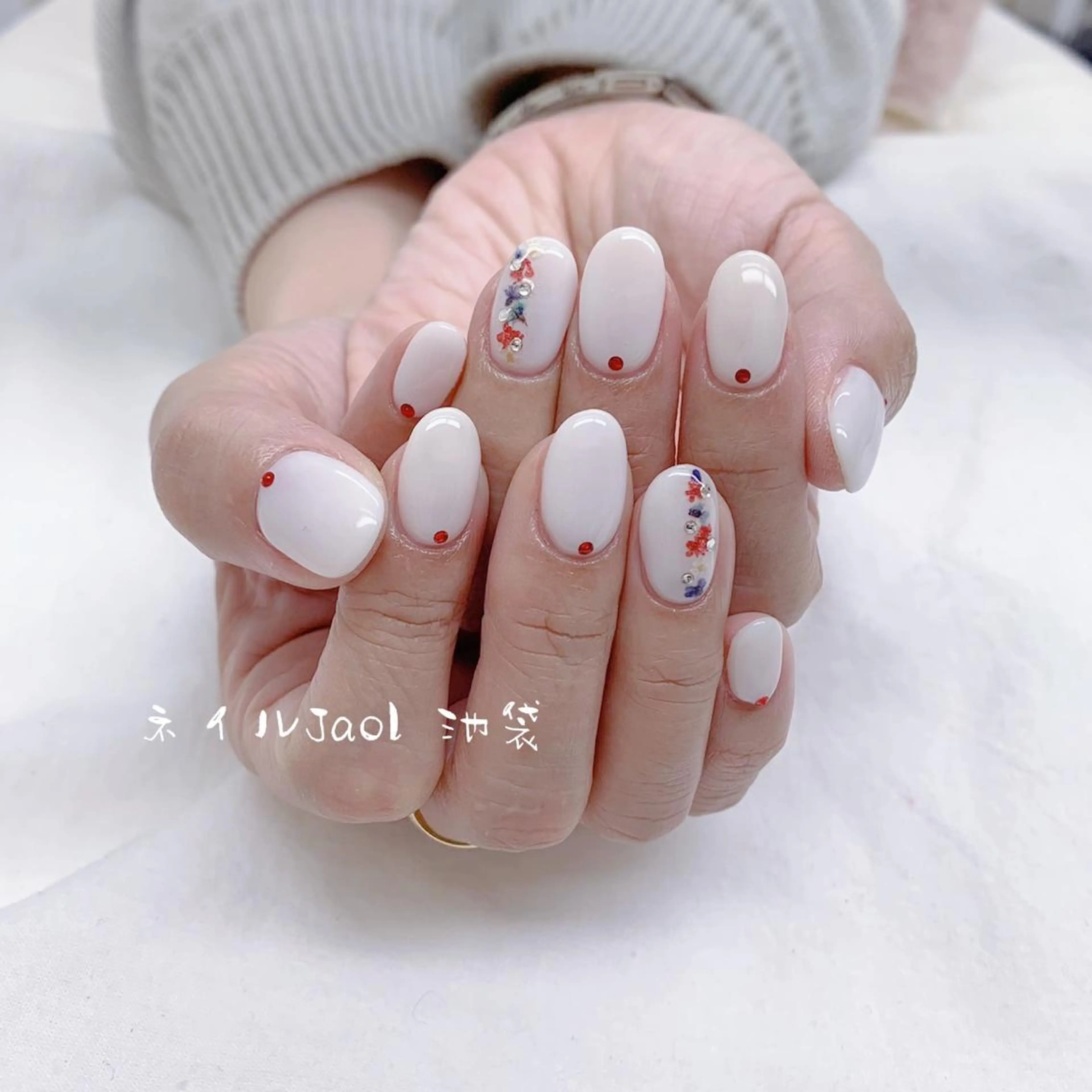 ミディアム nail jaol池袋店所属・ネイルJaol 池袋のネイルデザイン