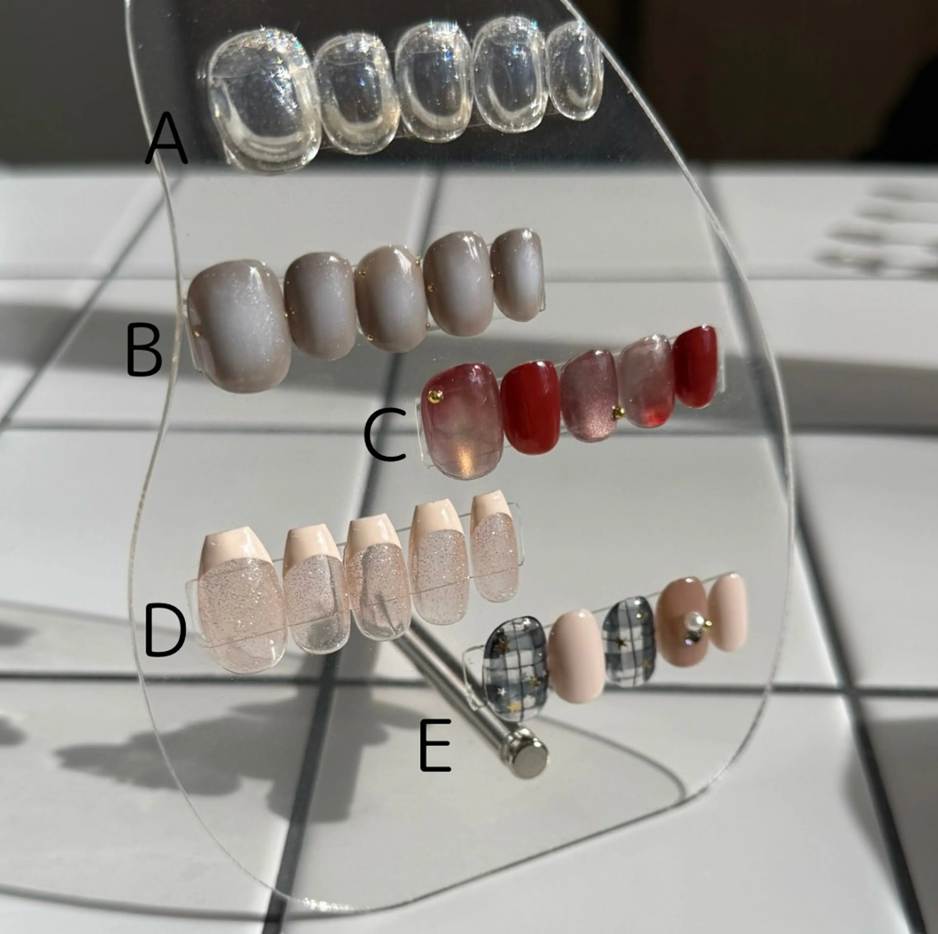 4,200円(材料費)／ハンド(オフあり　定額デザイン )の写真