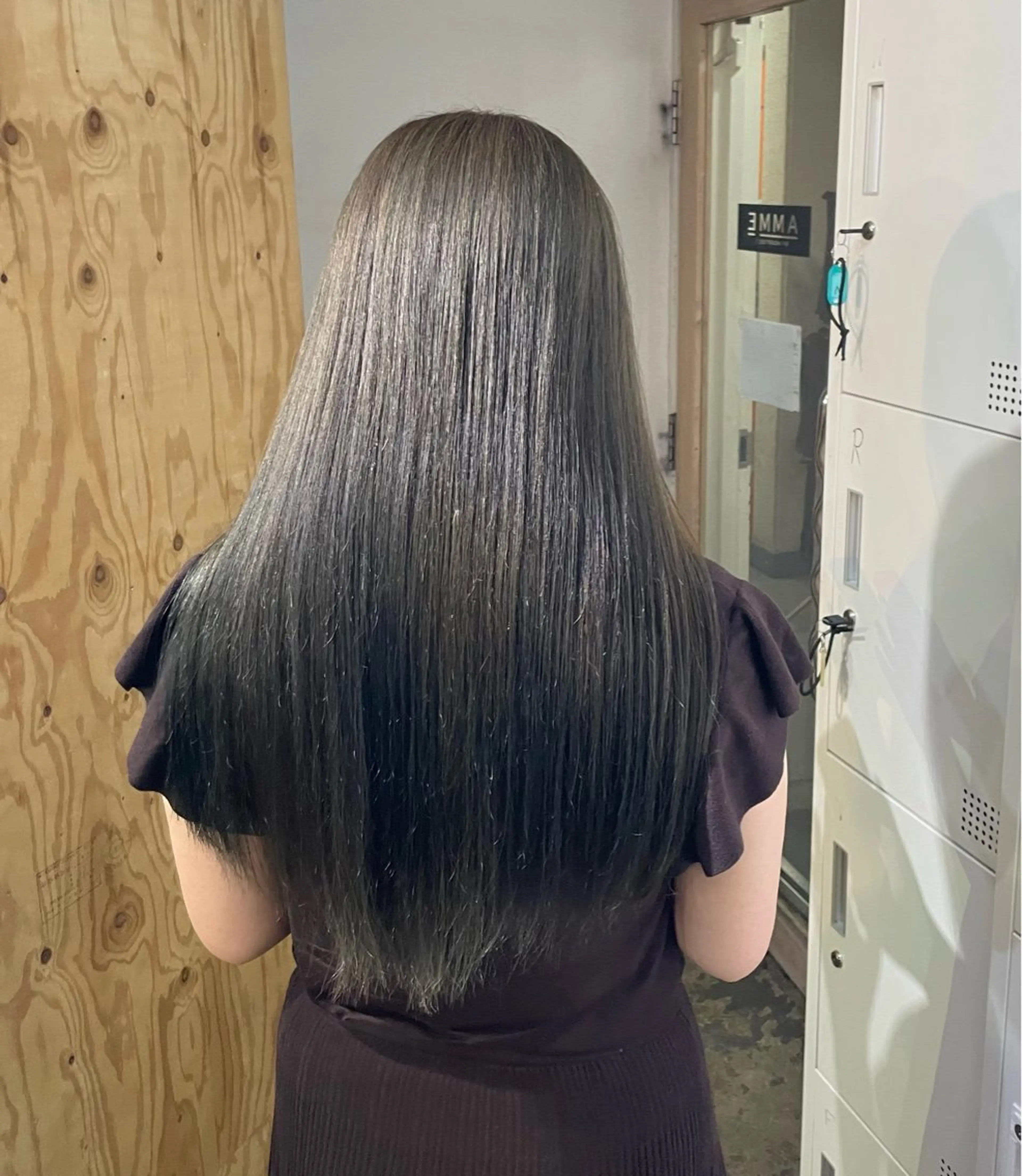 ロング ヘアカラー トリートメント 透明感カラー🫧 麗伍のヘアスタイル