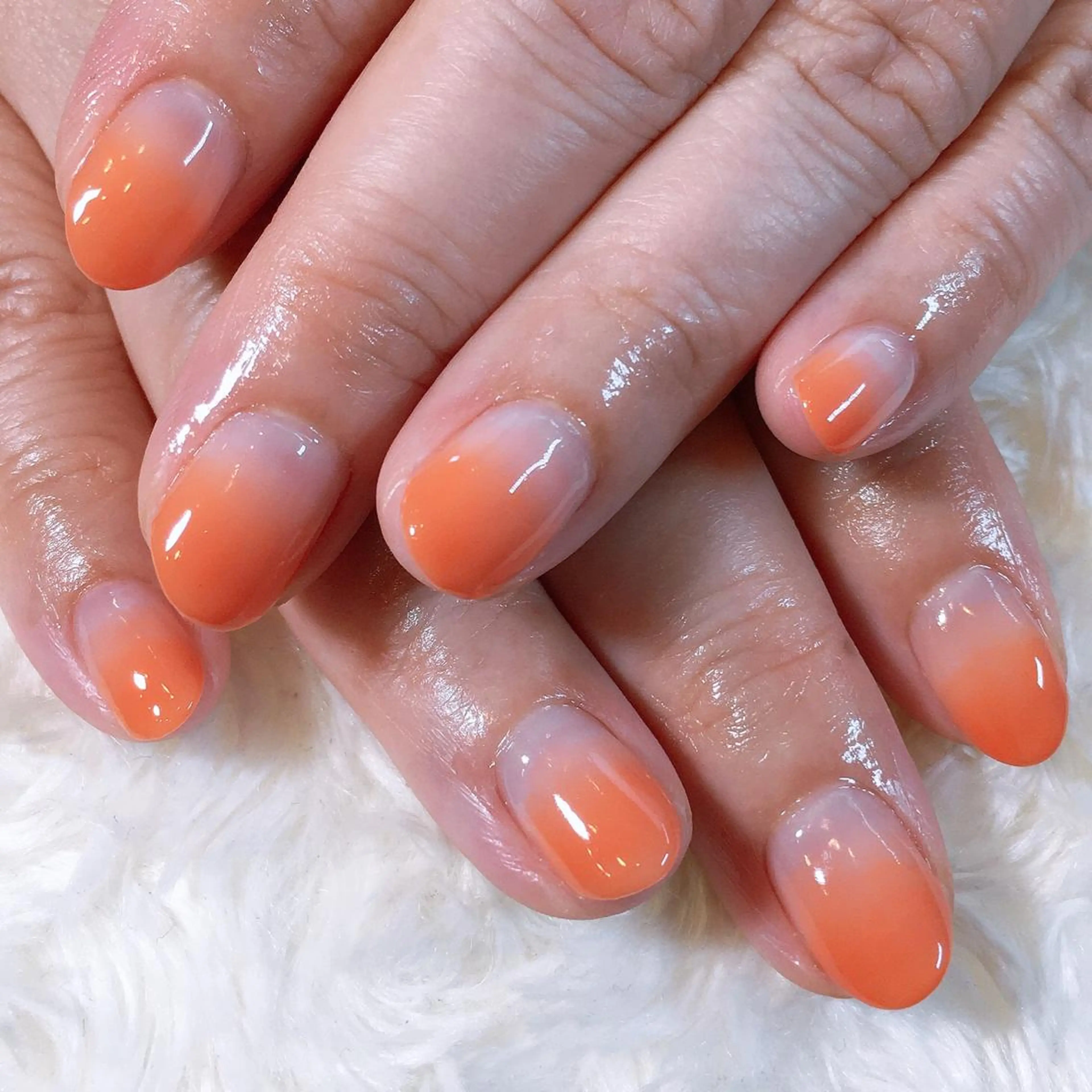 ネイル グラデーション オレンジ ハンドネイル MISAKO nailのネイルデザイン