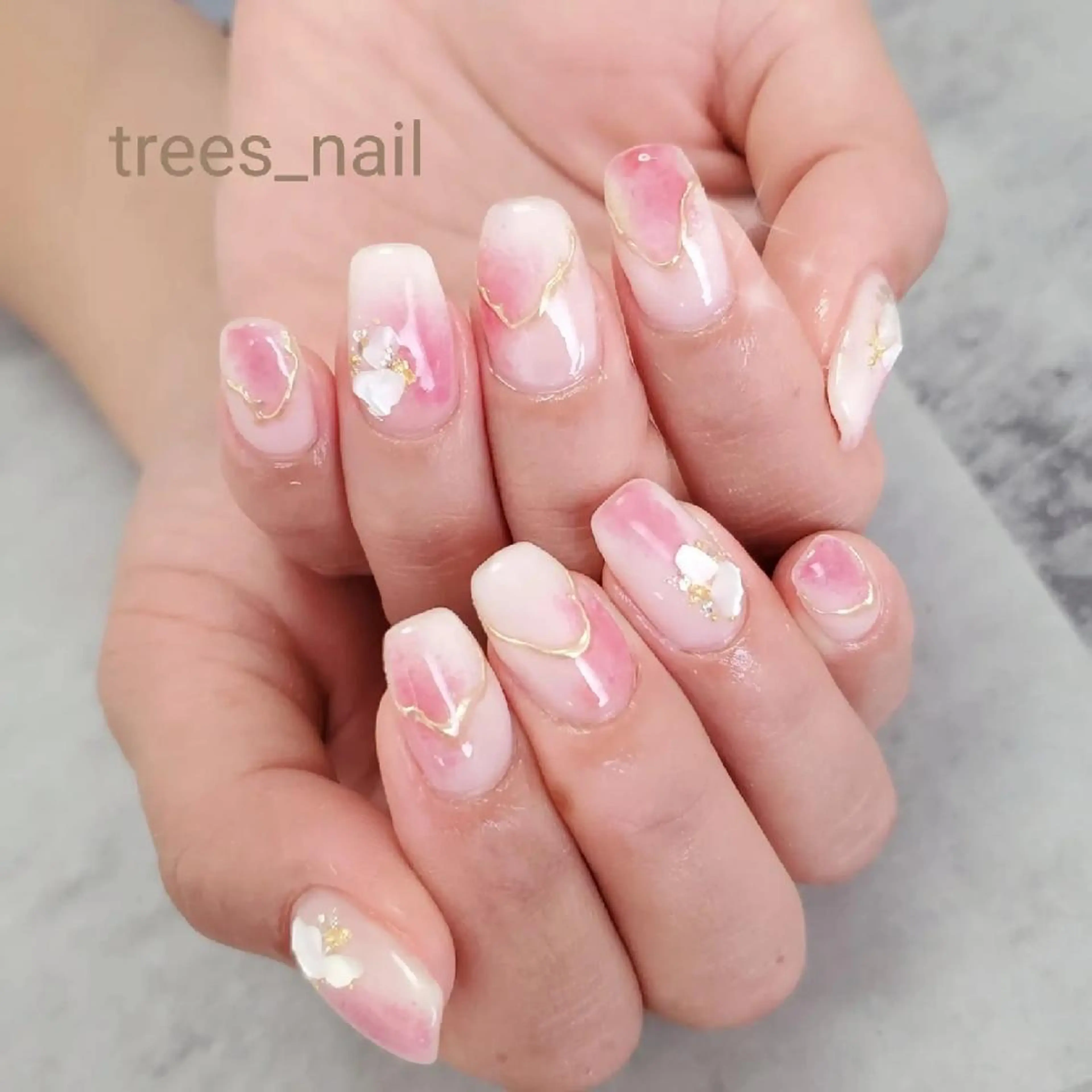 ネイル trees_ nailのネイルデザイン