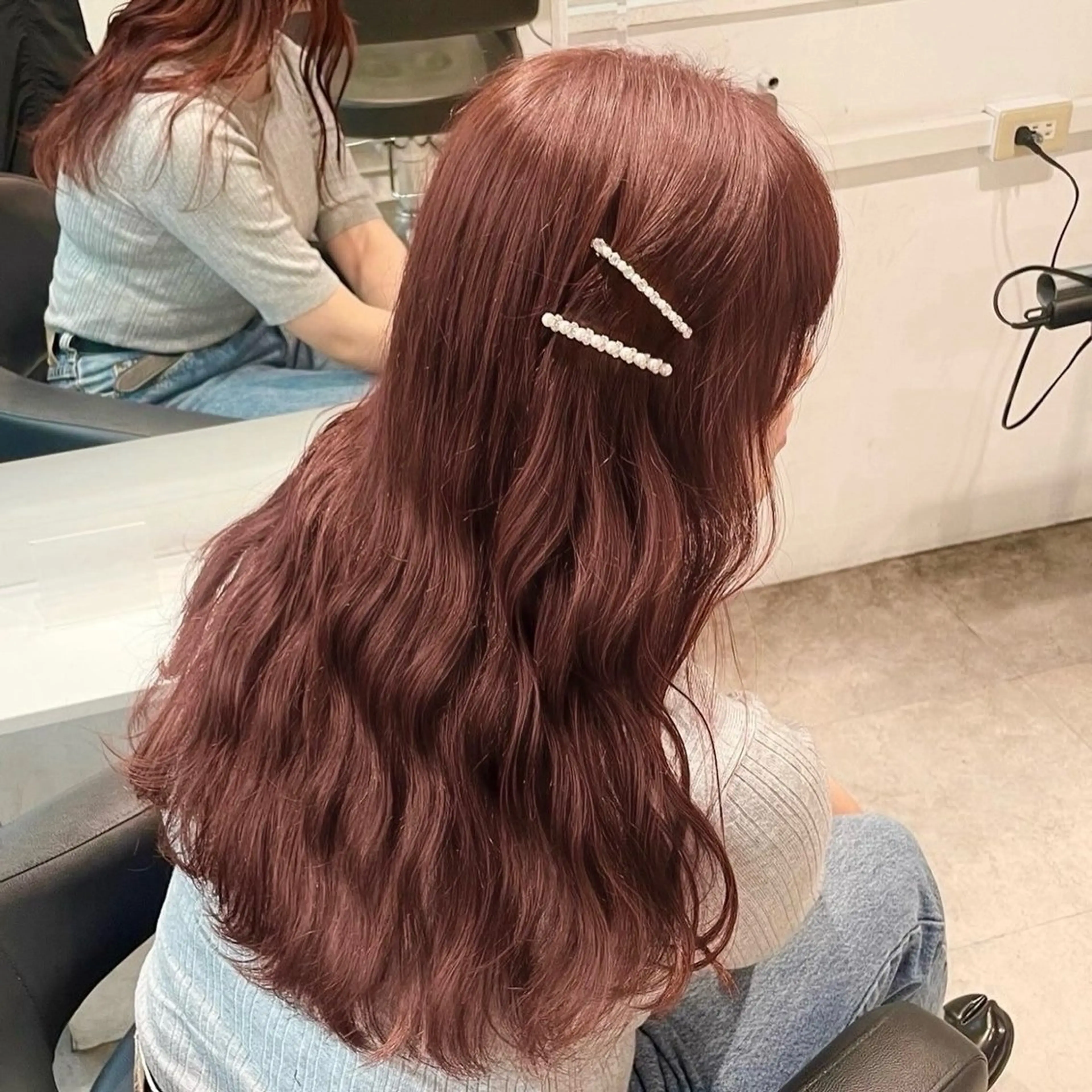 ロング カラー メンズ メンズブリーチ ブリーチ ブリーチなしカラー 髪質改善 トリートメント 💗愛され暖色💗 ピンク/レッド💗のヘアスタイル