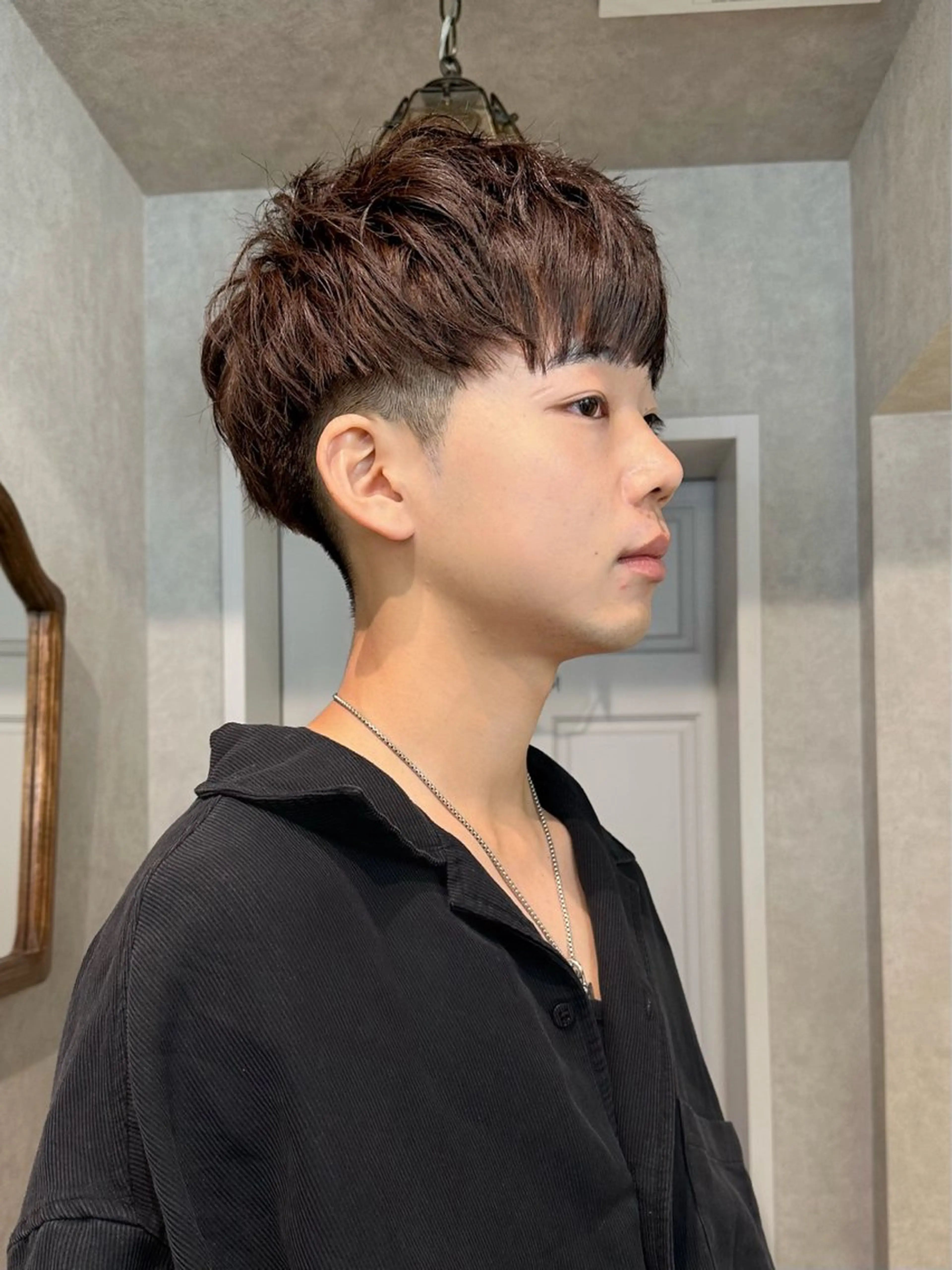 ミディアム カラー ブリーチ ブリーチなしカラー ヘアカラー お洒落カジュアル🍃 まなとのヘアスタイル