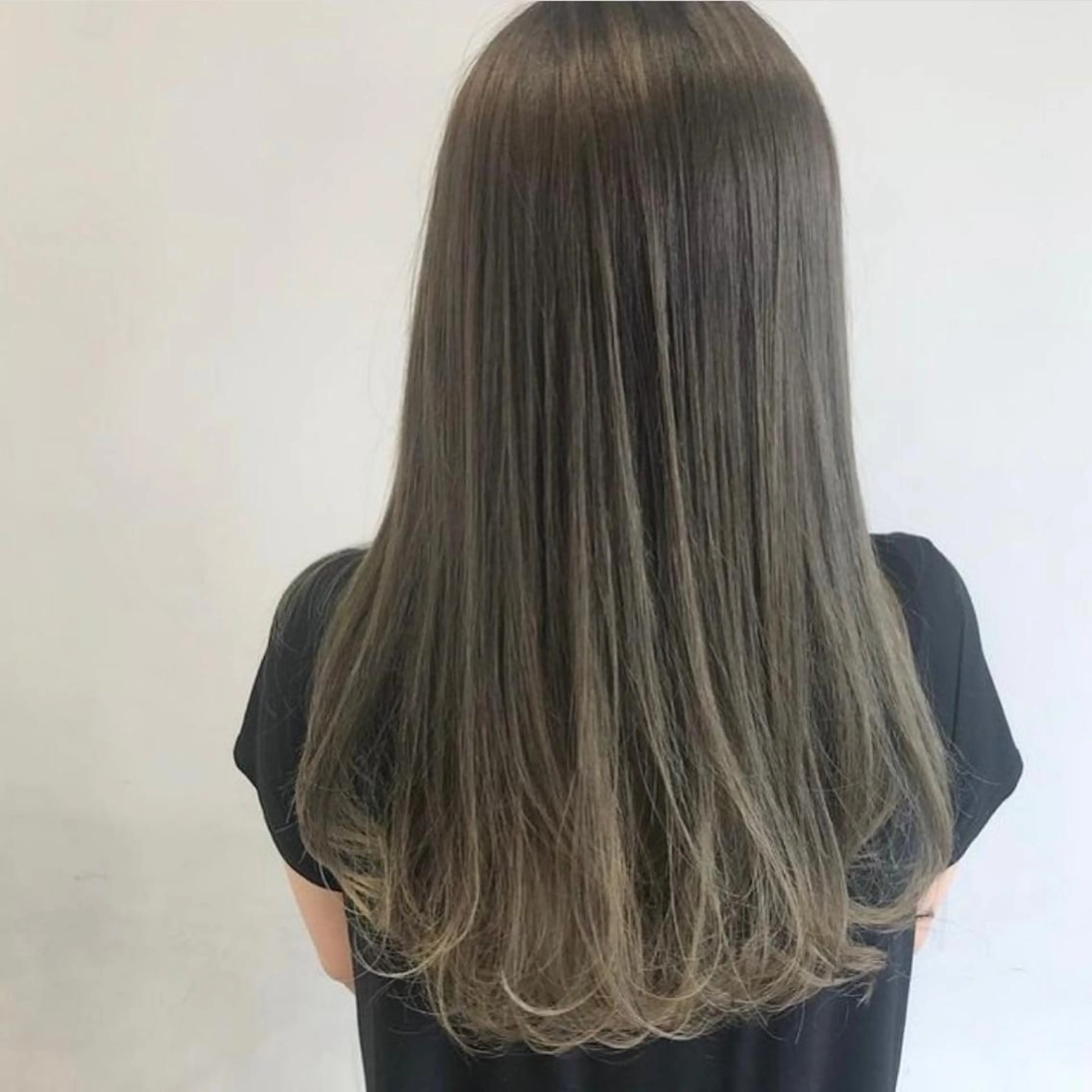 ロング 田中 美優のヘアスタイル