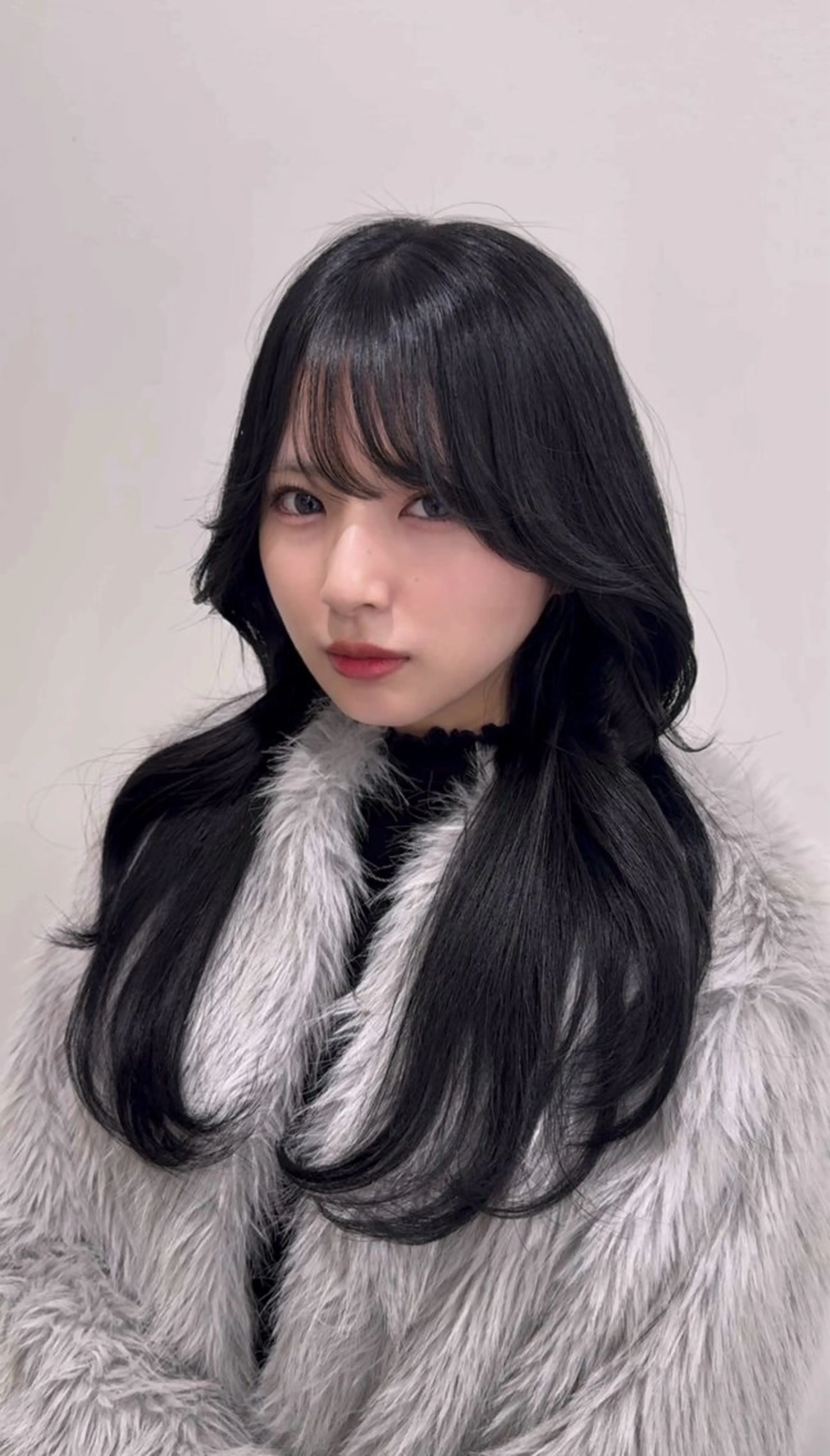 ロング カラー ヘアアレンジ カット ヘアカラー トリートメント ヘッドスパ ヘアセット 韓国レイヤーカット /韓国トレンドカラーのヘアスタイル