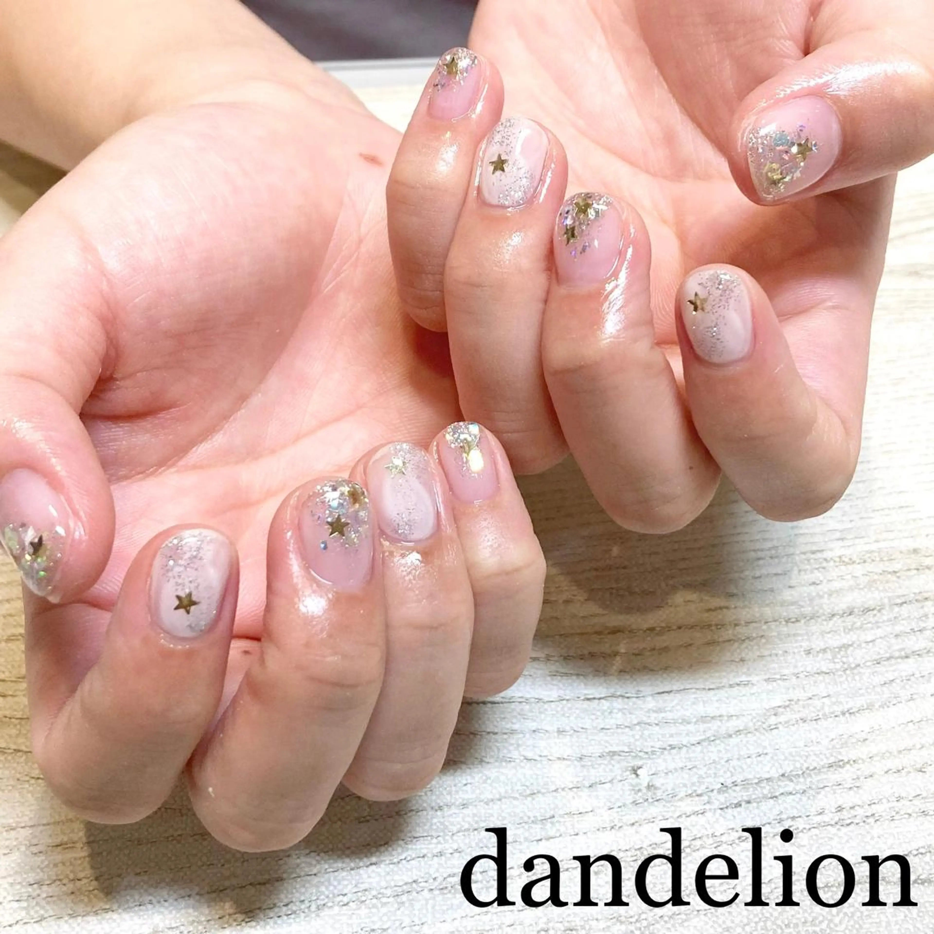 ネイル ハンドネイル ハンドケア dandelion ダンデライオンのネイルデザイン