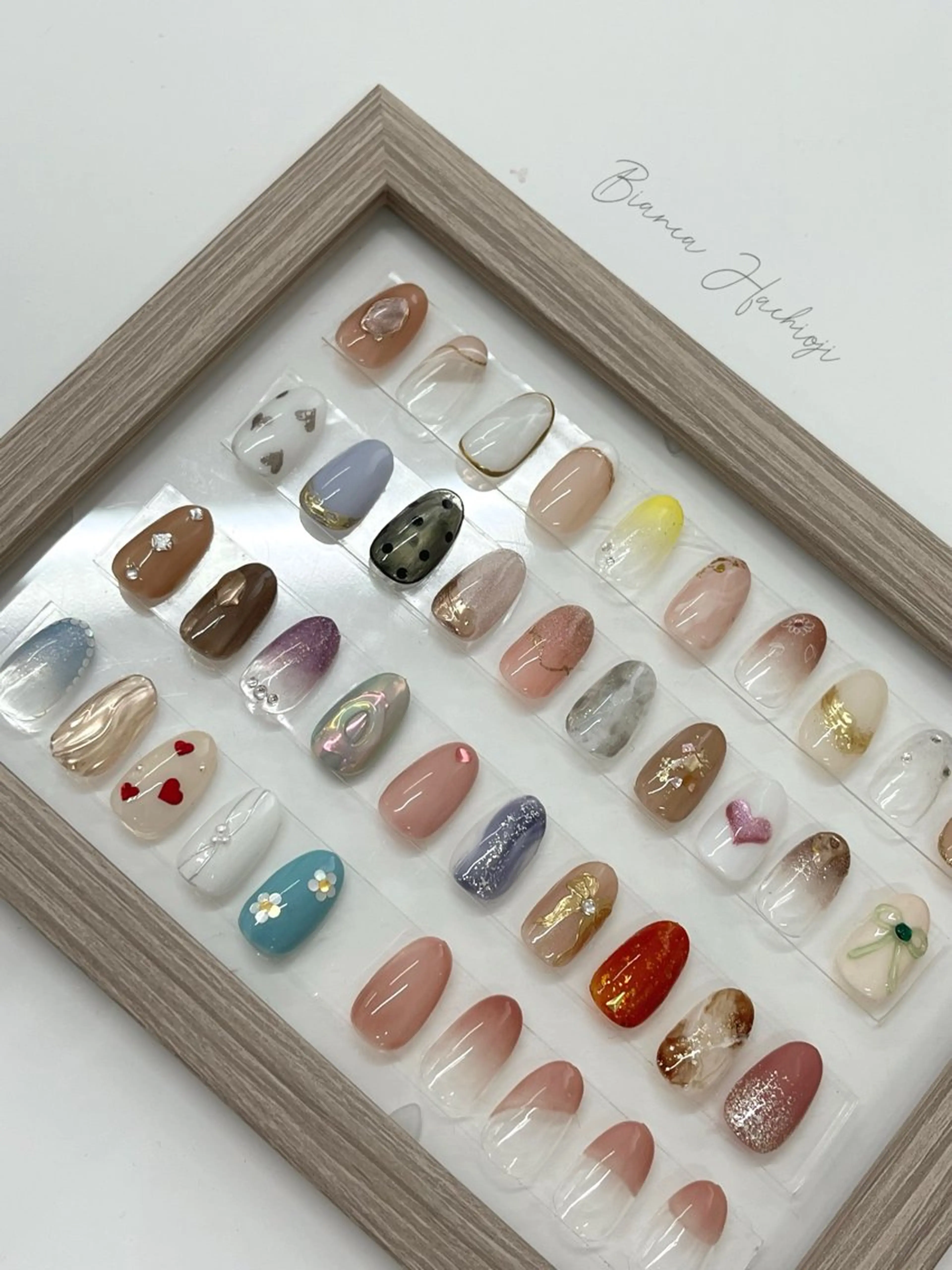 ネイル ハンドネイル Bianca🩶 SHIONOのネイルデザイン