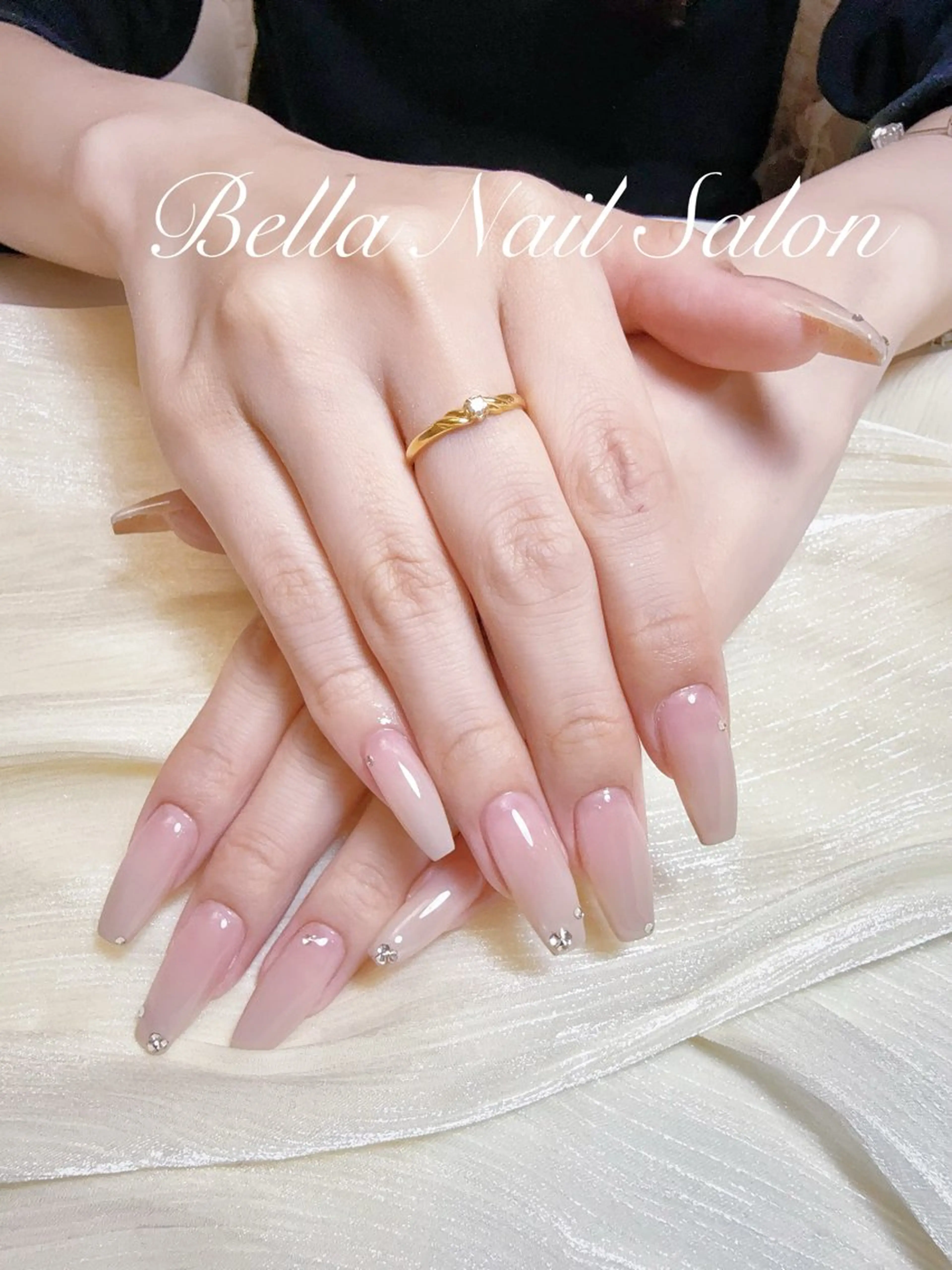 ネイル ハンドネイル Bella Nail Salonパラジェルのネイルデザイン