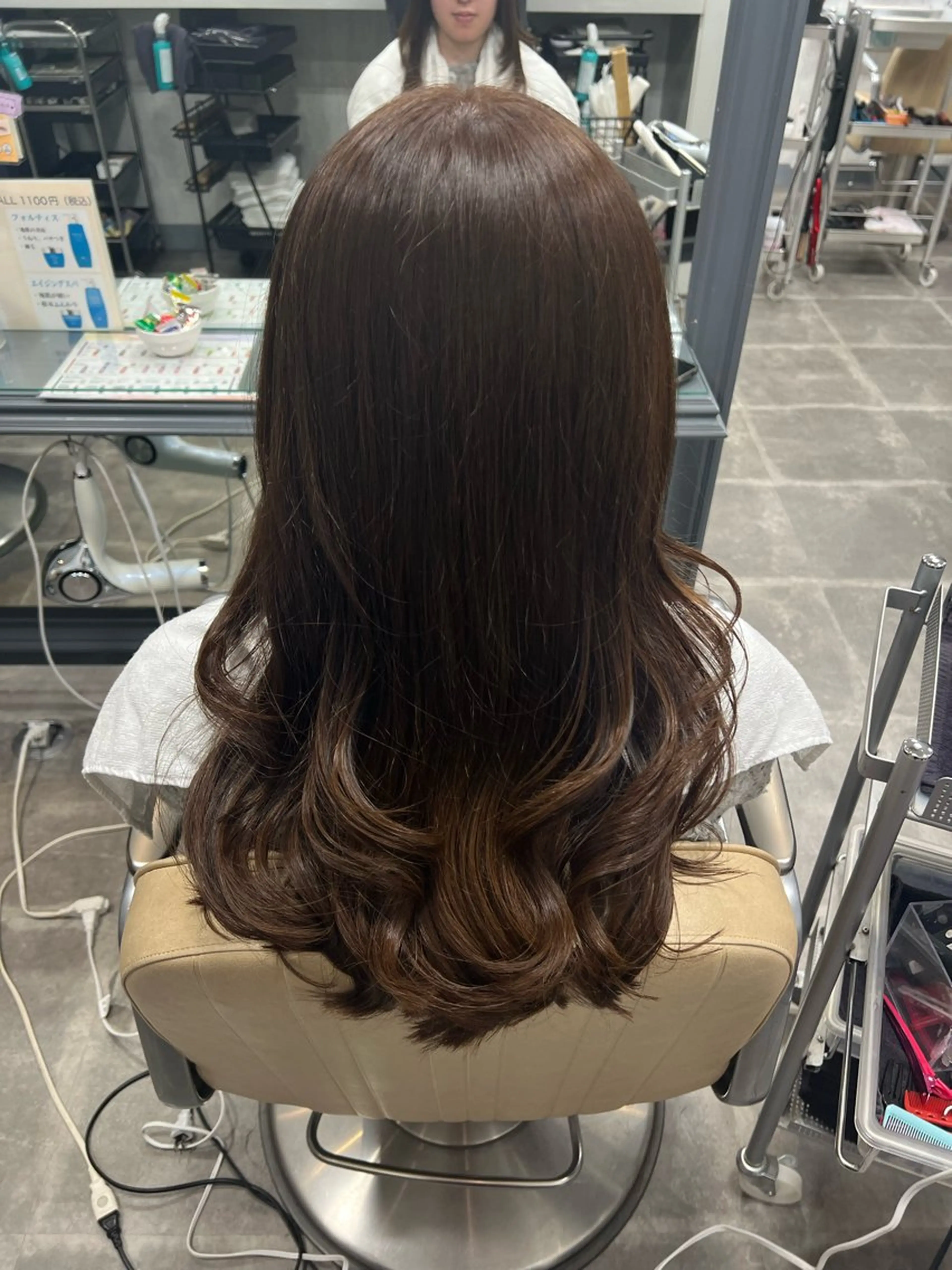 ロング アートラッシュフォーヘア所属・柴田 新菜のヘアスタイル