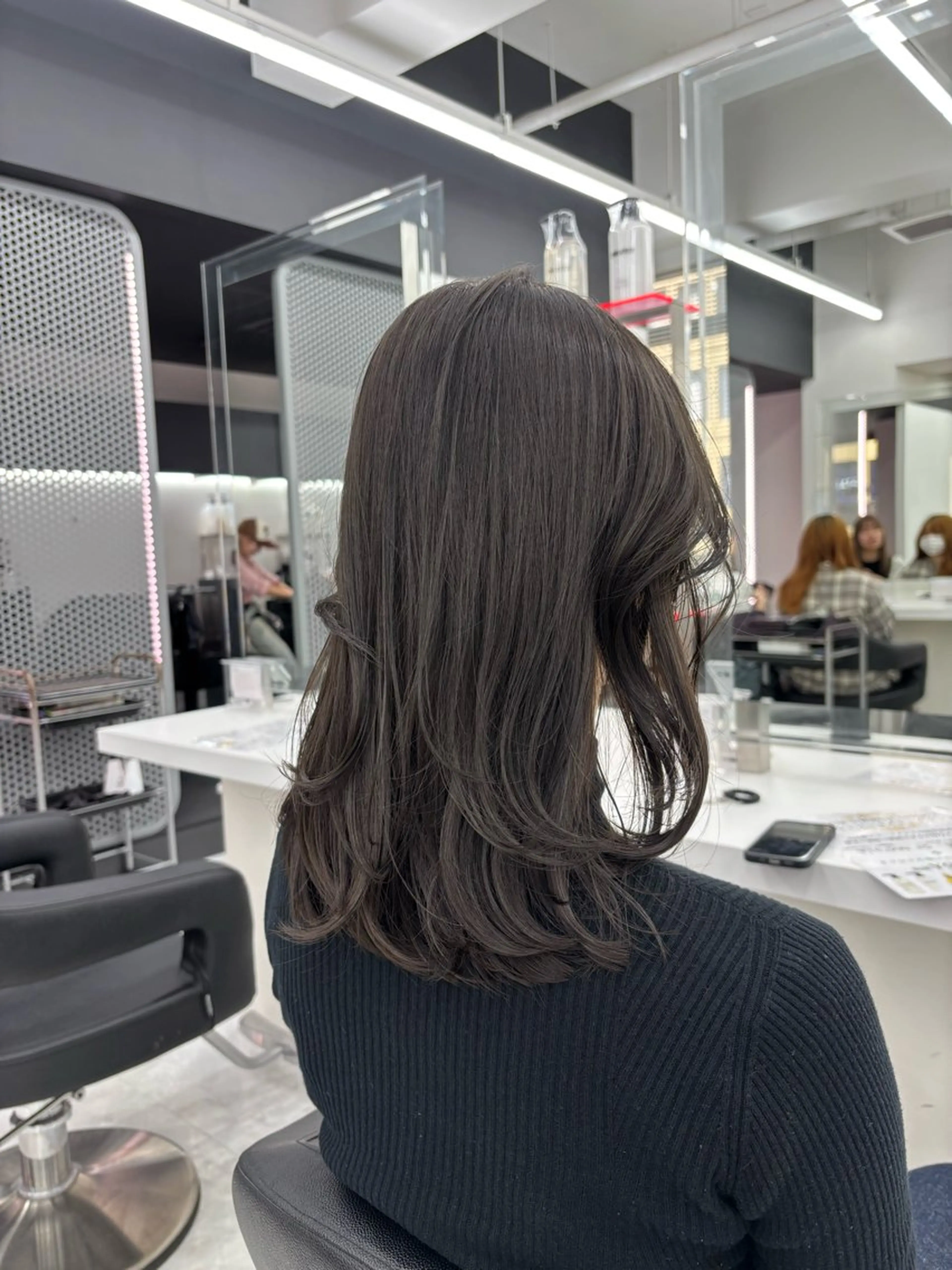 ミディアム カラー カット ヘアカラー トリートメント ヘッドスパ ヘアセット 表参道ハッシュカット レイヤー/リノンのヘアスタイル