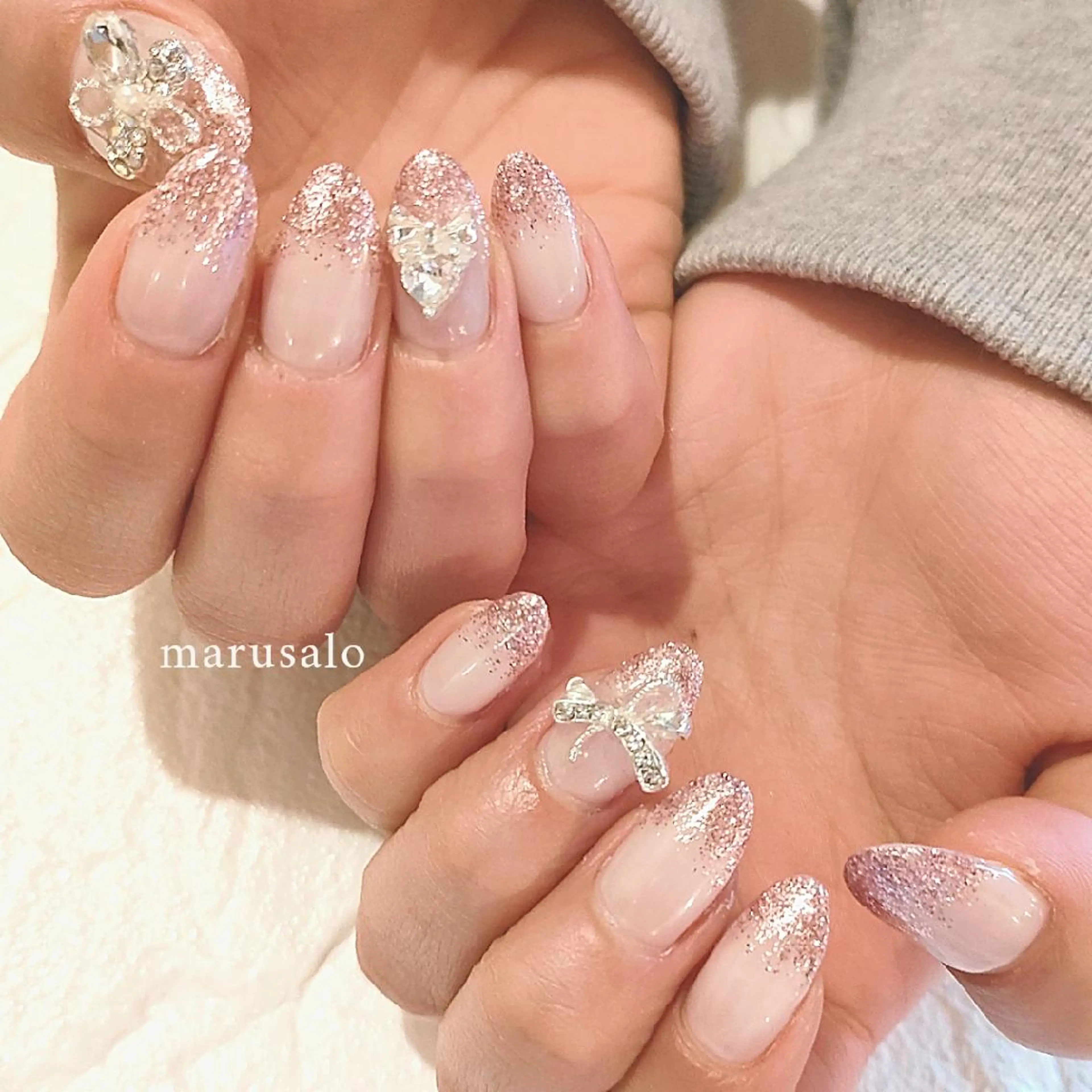 ネイル フラワーネイル グラデーション ハート ラメ(グリッター) ピンク ハンドネイル marusalo nailのネイルデザイン