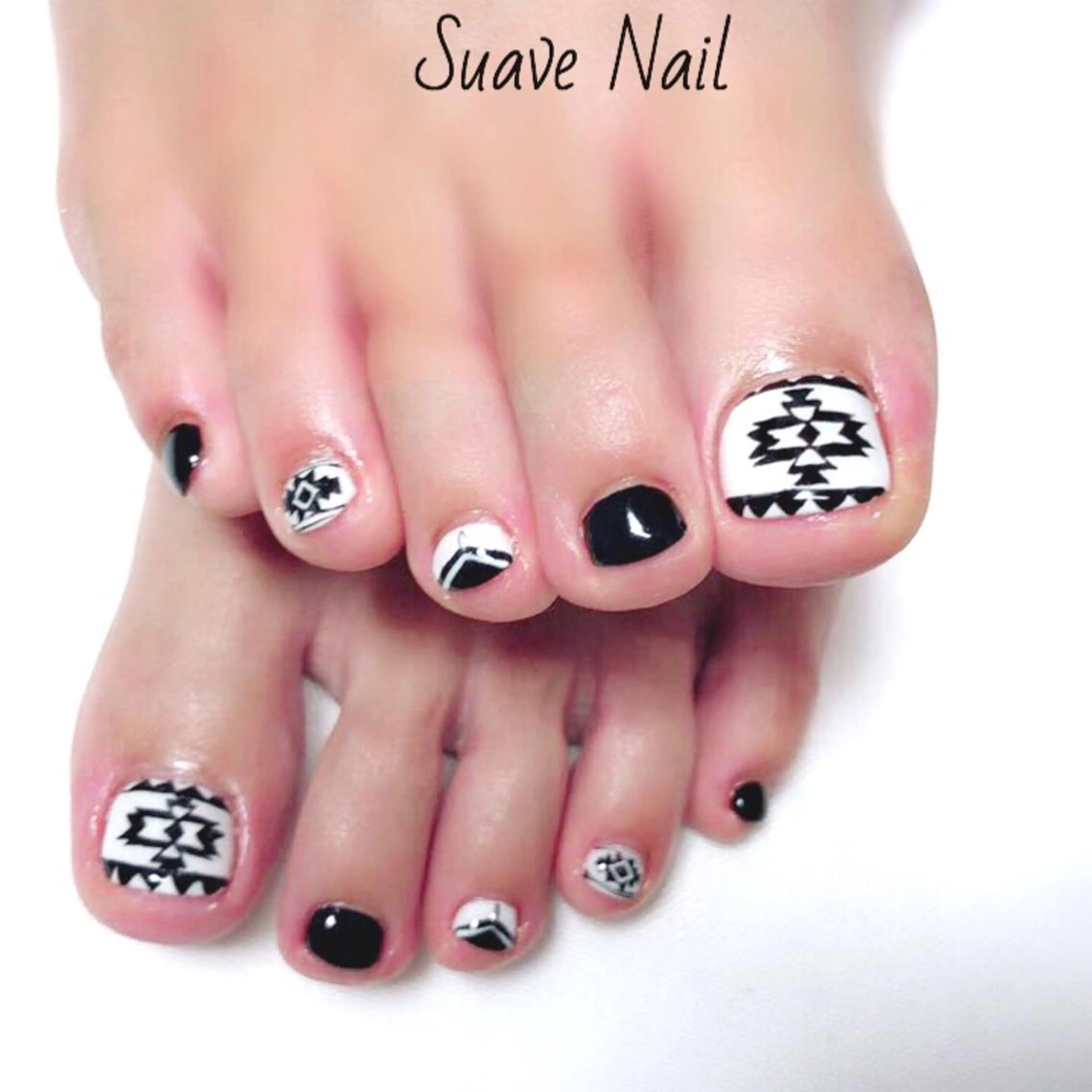 ネイル フットネイル ジェルネイル Nail Suave (シュアーヴ)のネイルデザイン