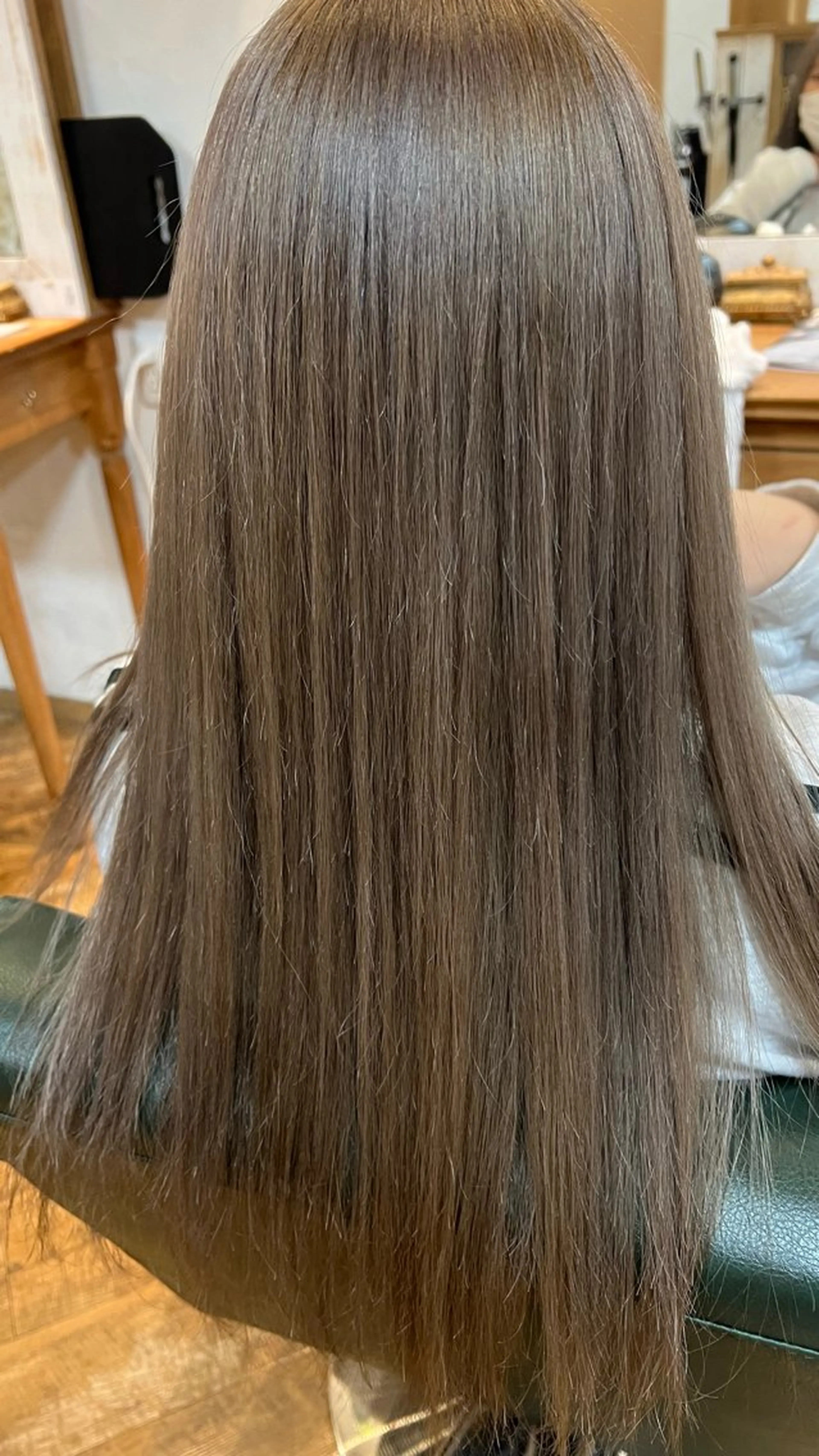 カラー little torichosuji所属・hinata ひなたのヘアスタイル