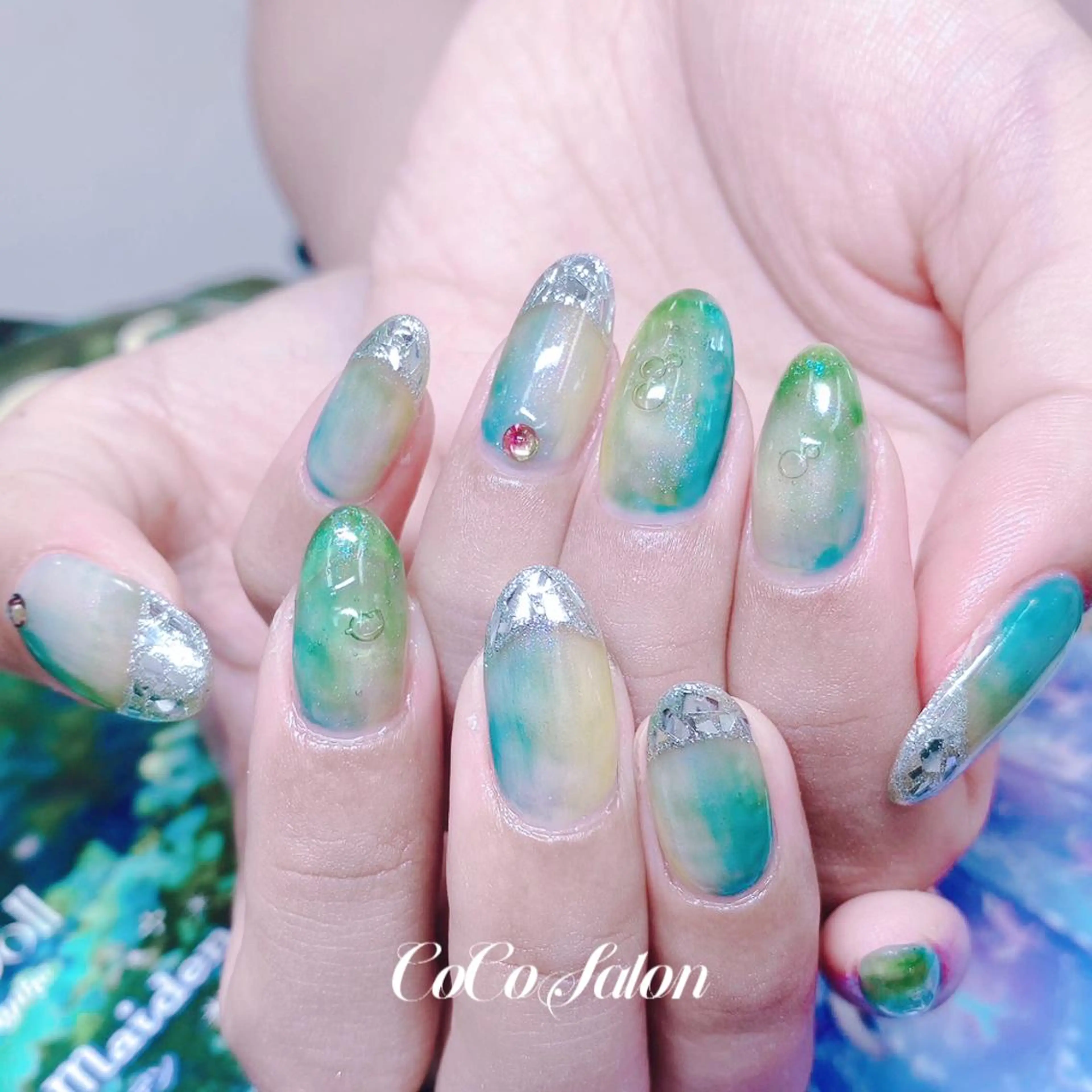 ネイル ブルー 長さ出し フレンチネイル ジェルネイル グラデーション ハンドネイル CoCoSalon ネイル/まつ毛予約のネイルデザイン