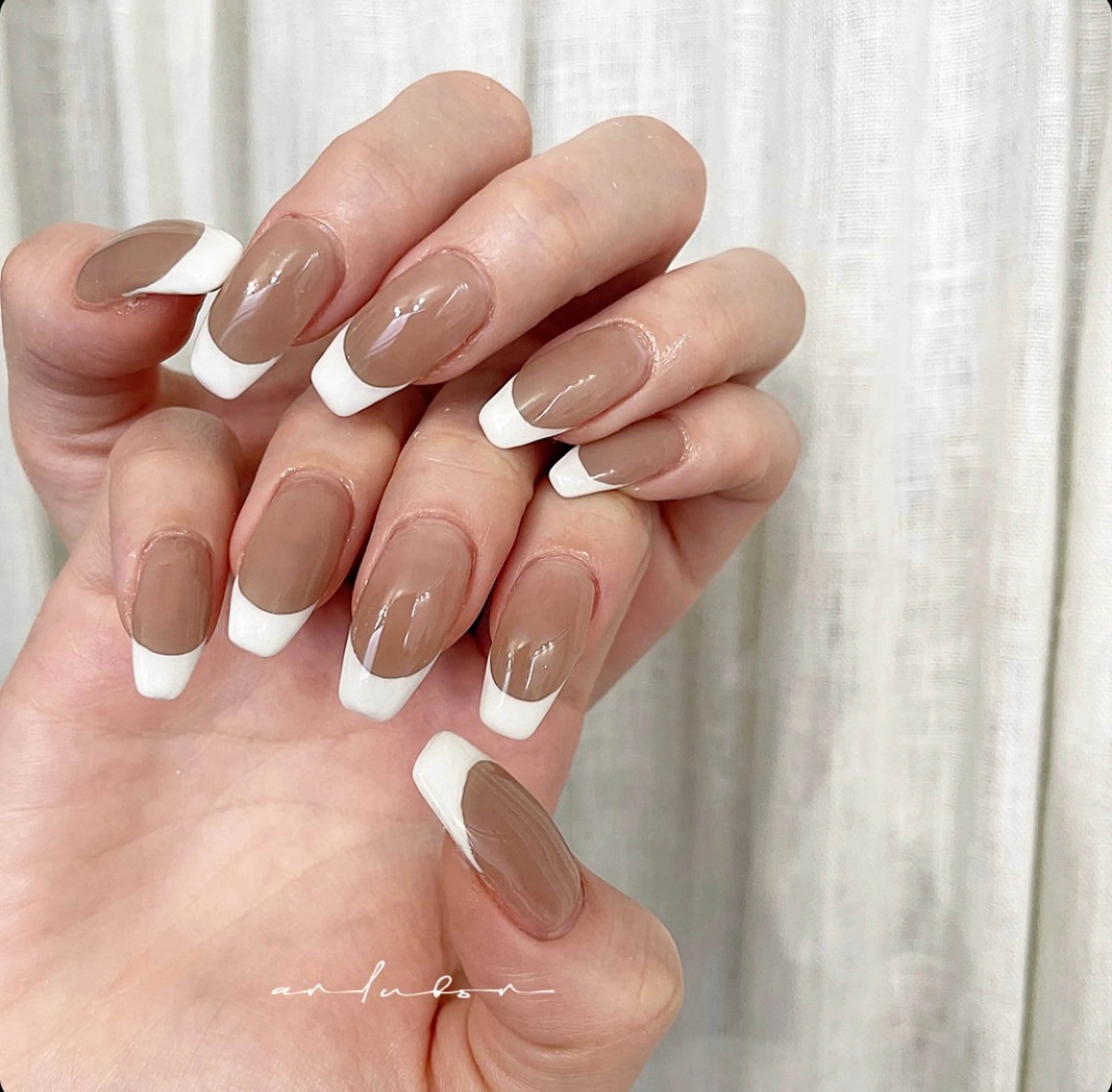 ネイル フレンチネイル アンルボネイル&アイラッシュ所属・anlubon /Jr.ネイリストのネイルデザイン