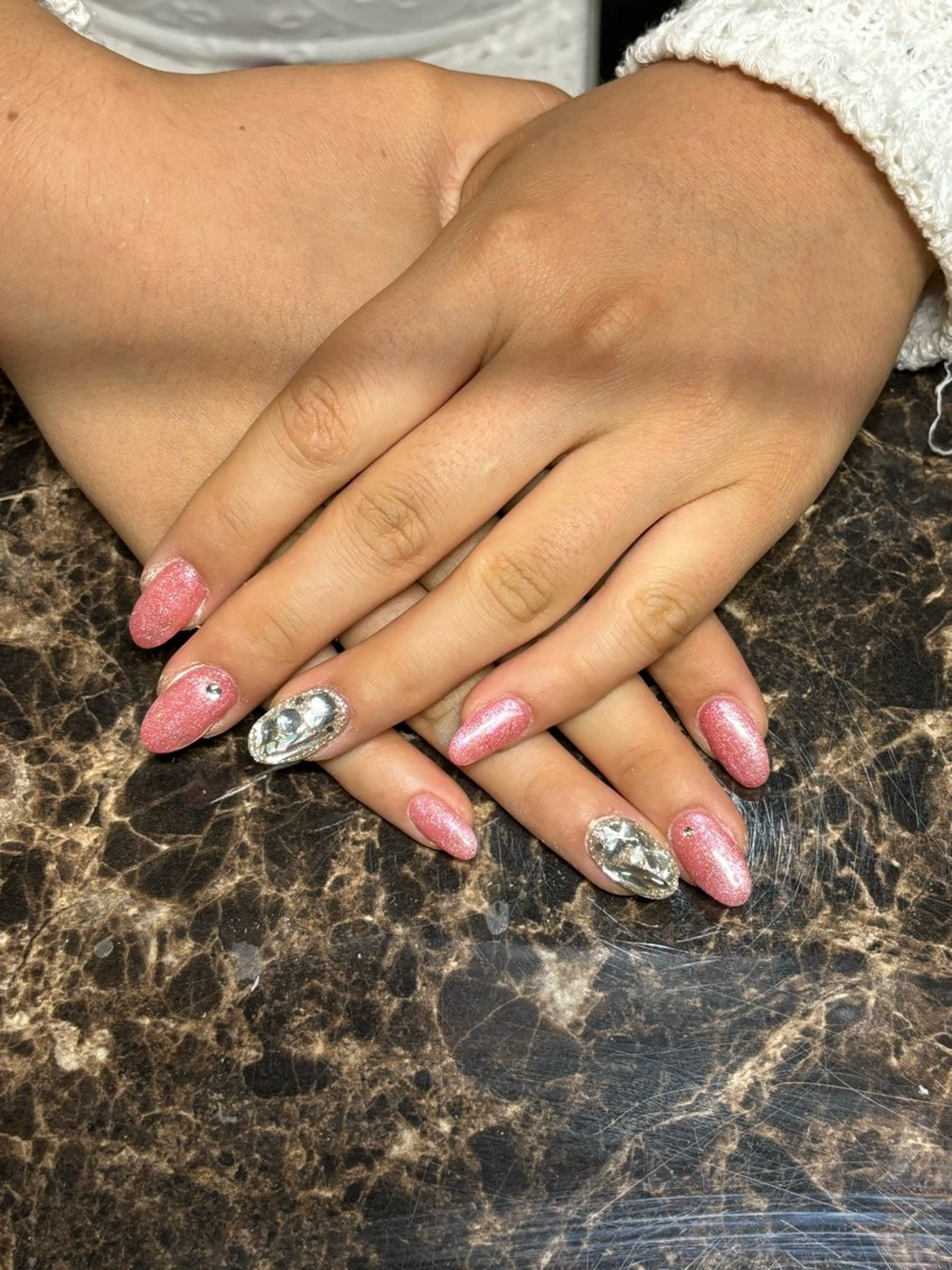ネイル IROHA NAIL所属・IROHA NAIL 真結子のネイルデザイン