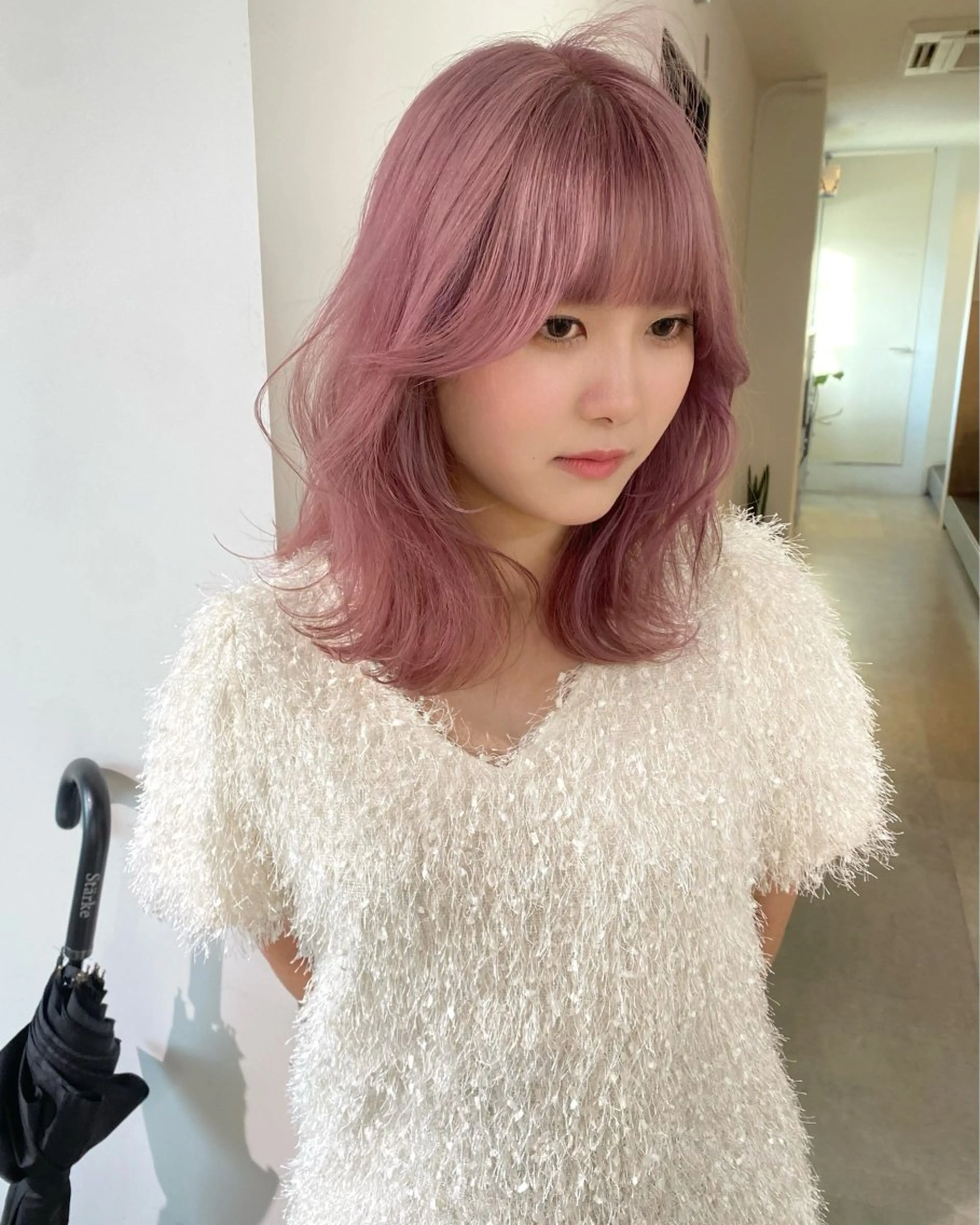 ミディアム カラー ブロンド ピンクカラー ヘアカラー mizuki/ピンク ベージュ.レイヤーのヘアスタイル