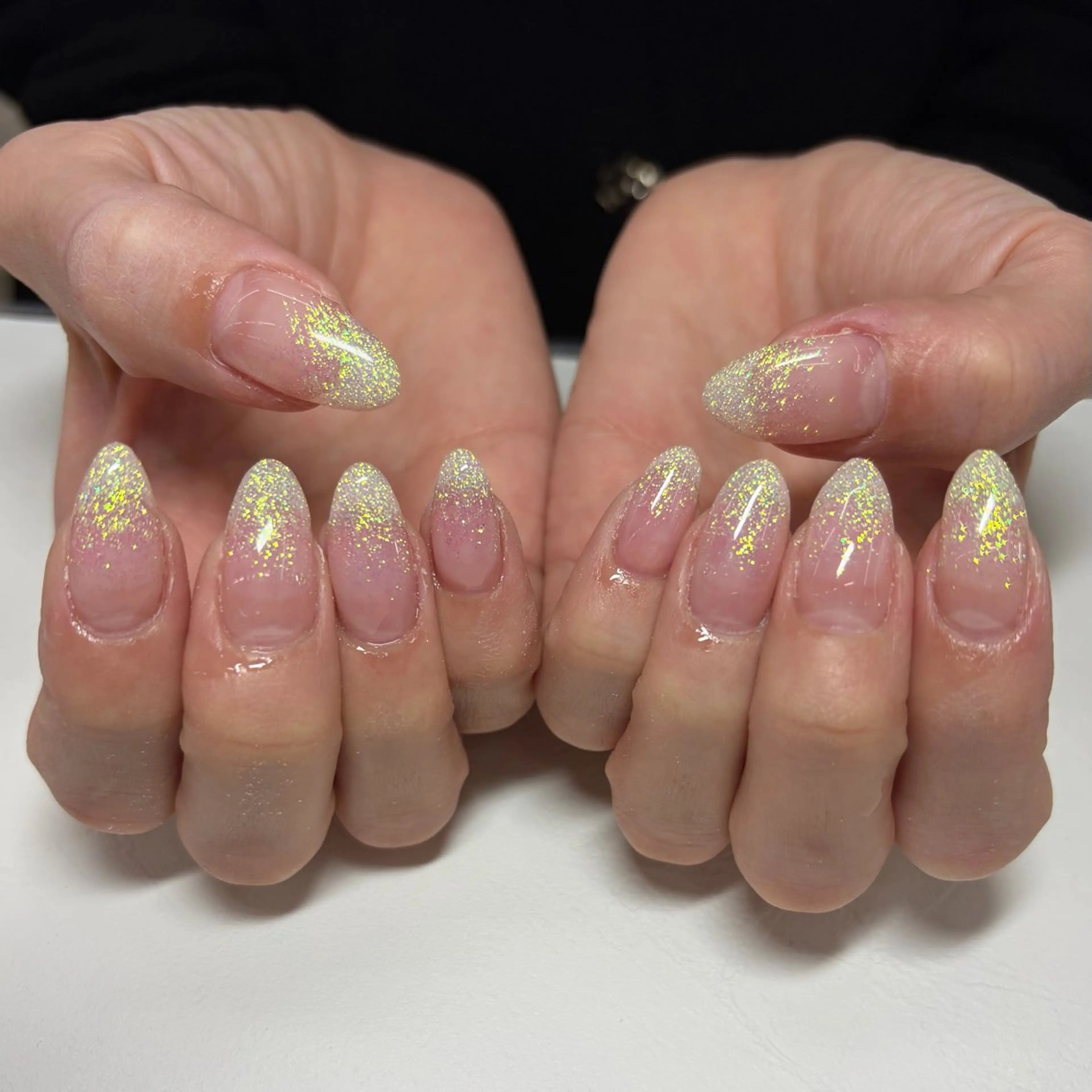 ハンド　ラメグラデーション　【オフあり】の写真