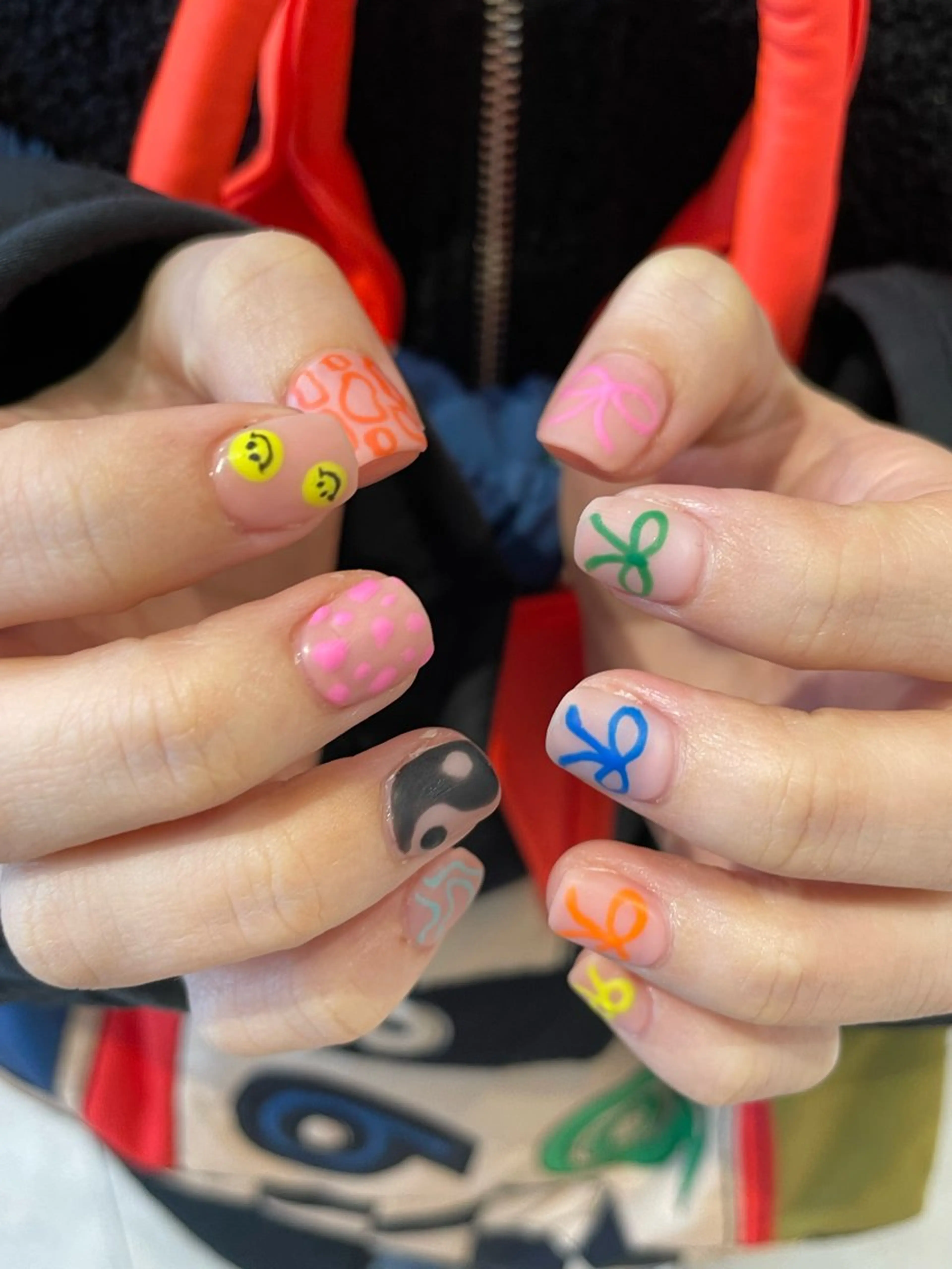 ネイル 🎀ボブ＋ハイトーン シュカ👶🏻のヘアスタイル