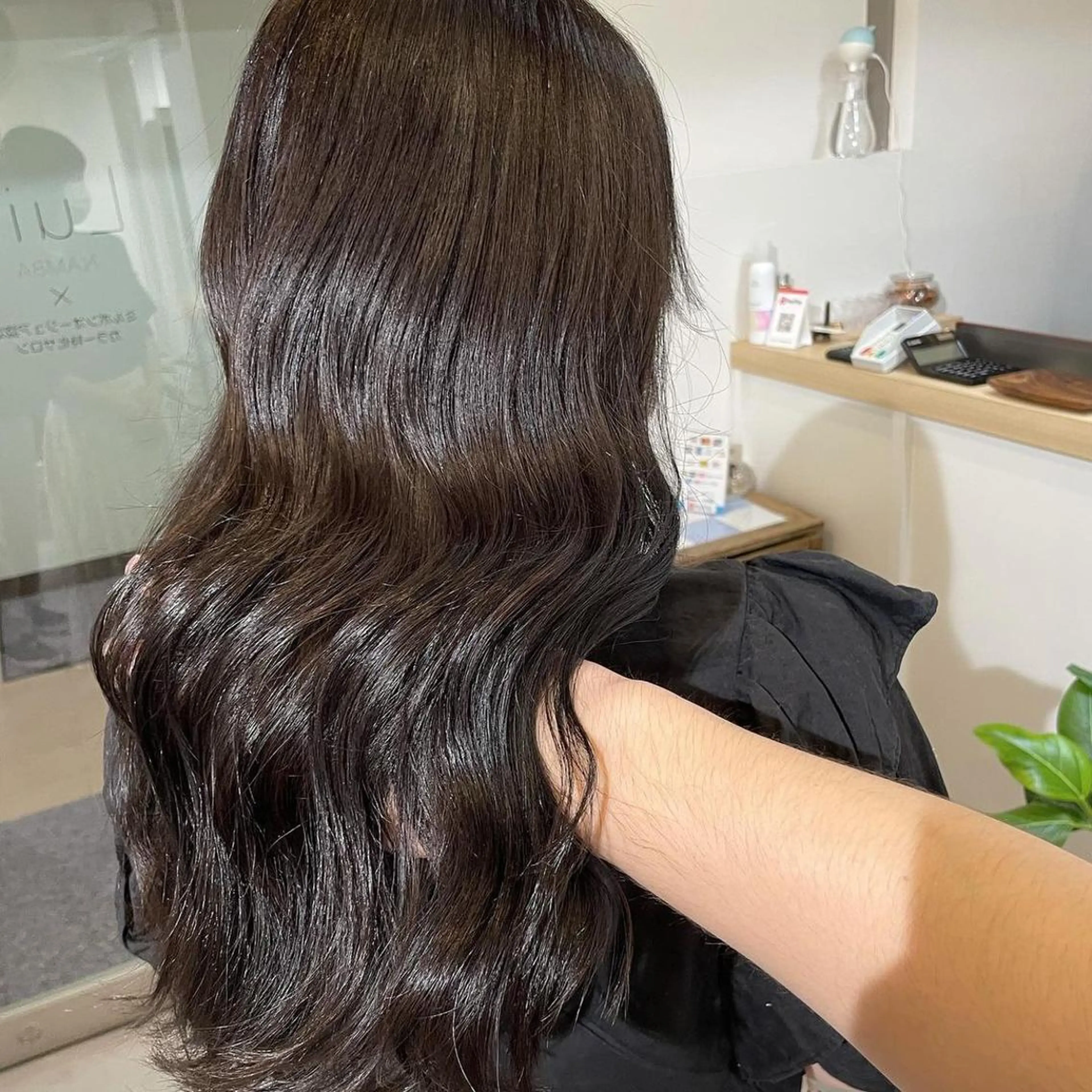 セミロング カラー 髪質改善 Noe心斎橋店のヘアスタイル